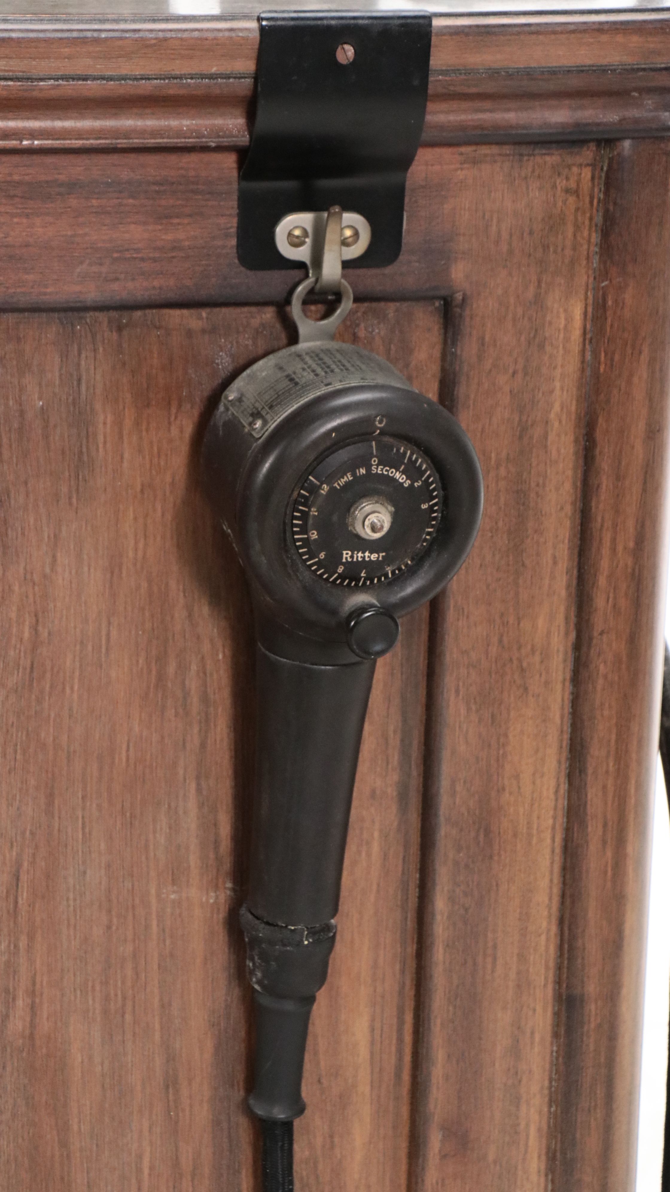 Ritter Dental Mfg. Co. X-Ray Machine, Early 20th Century