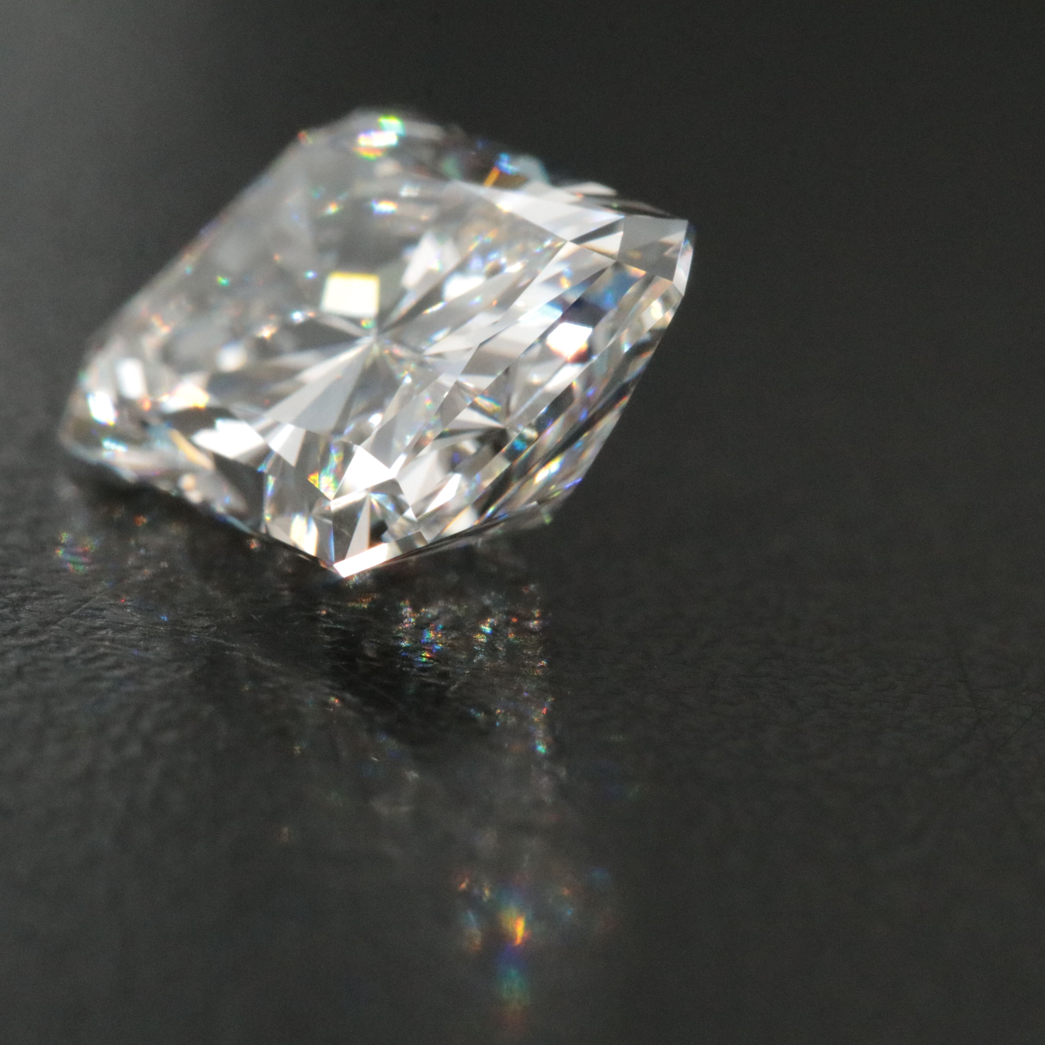 Loose 4.10 CT Lab Grown Diamond with IGI Report