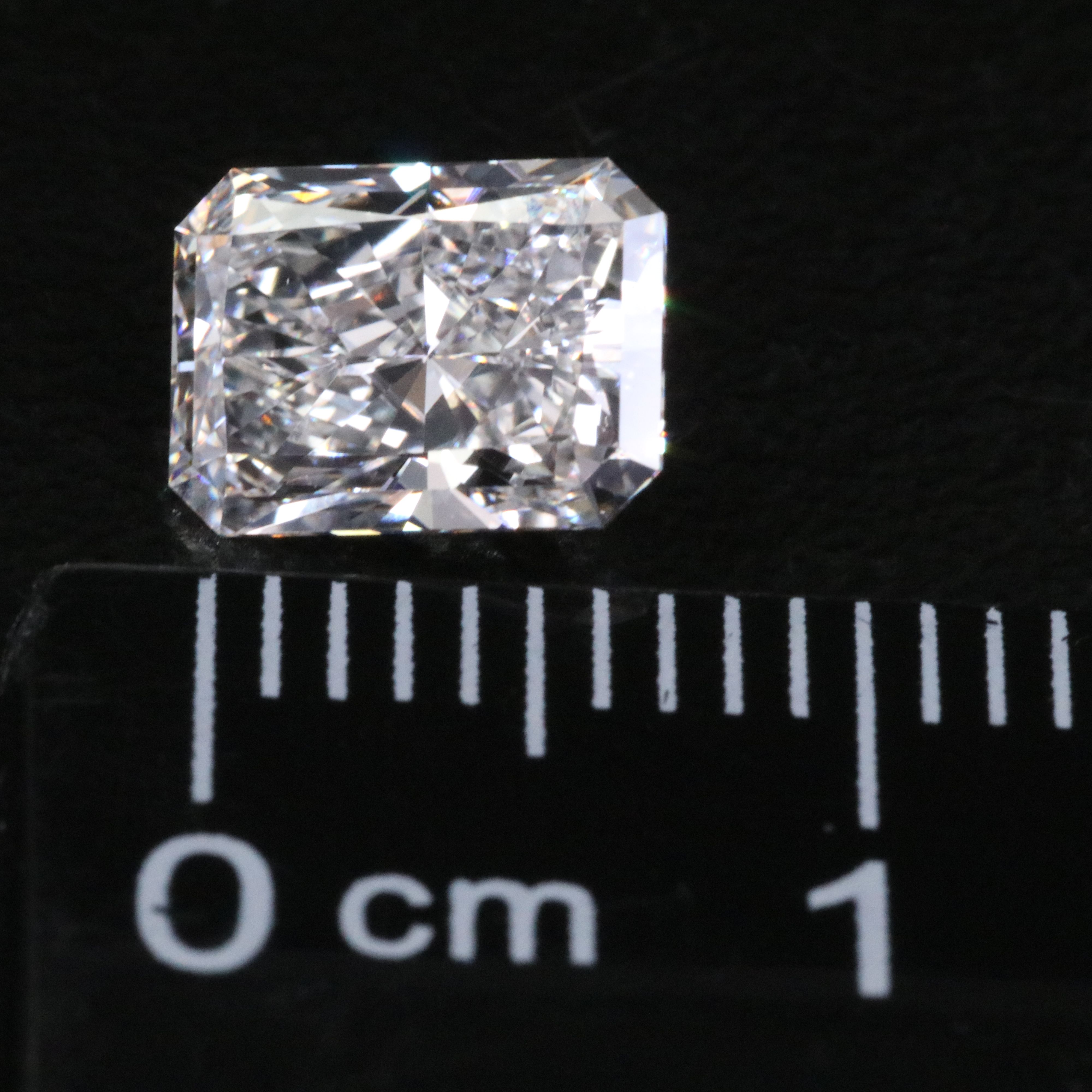 Loose 1.43 CT Lab Grown Diamond with IGI Report