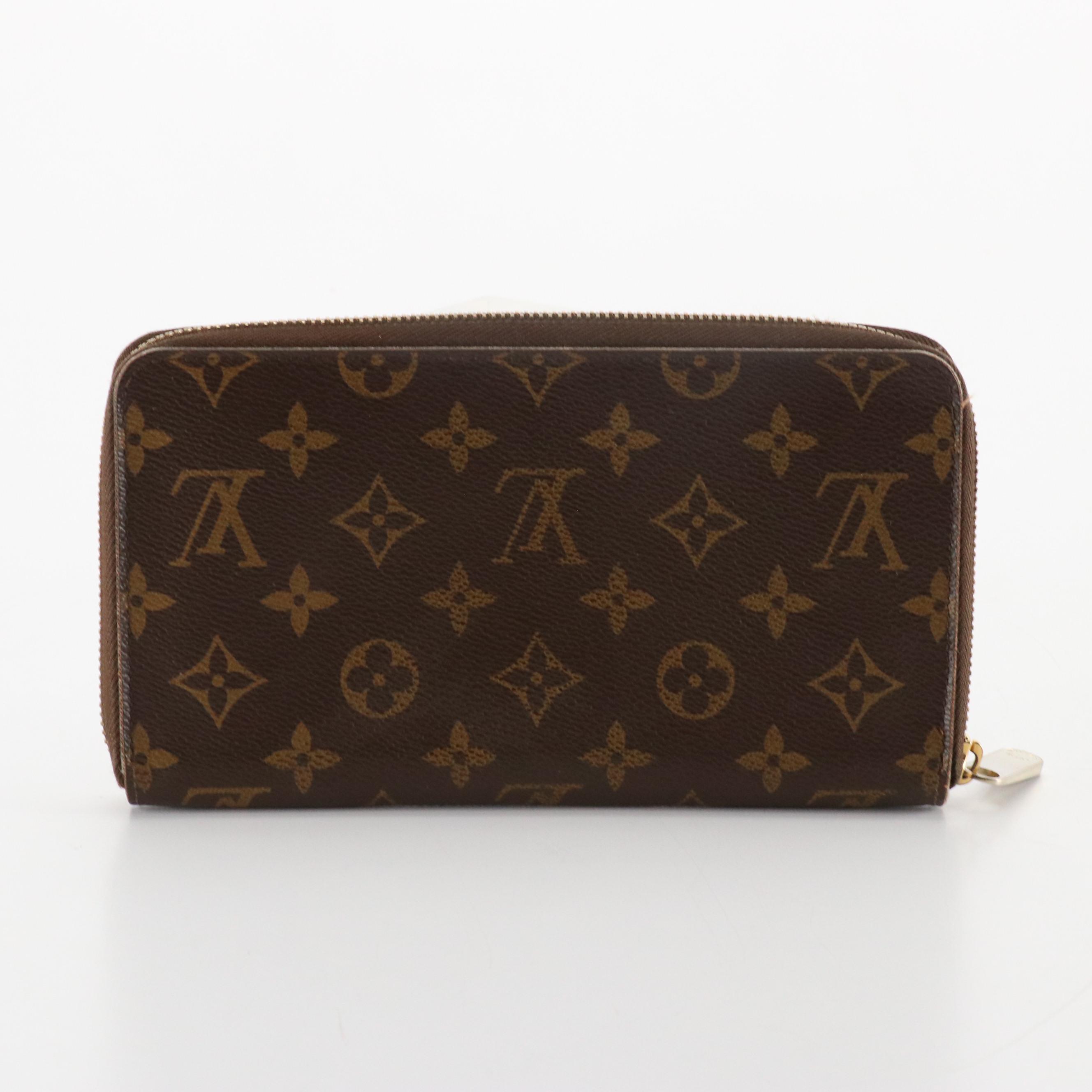Louis Vuitton Zippy Organizer in Monogram Canvas
