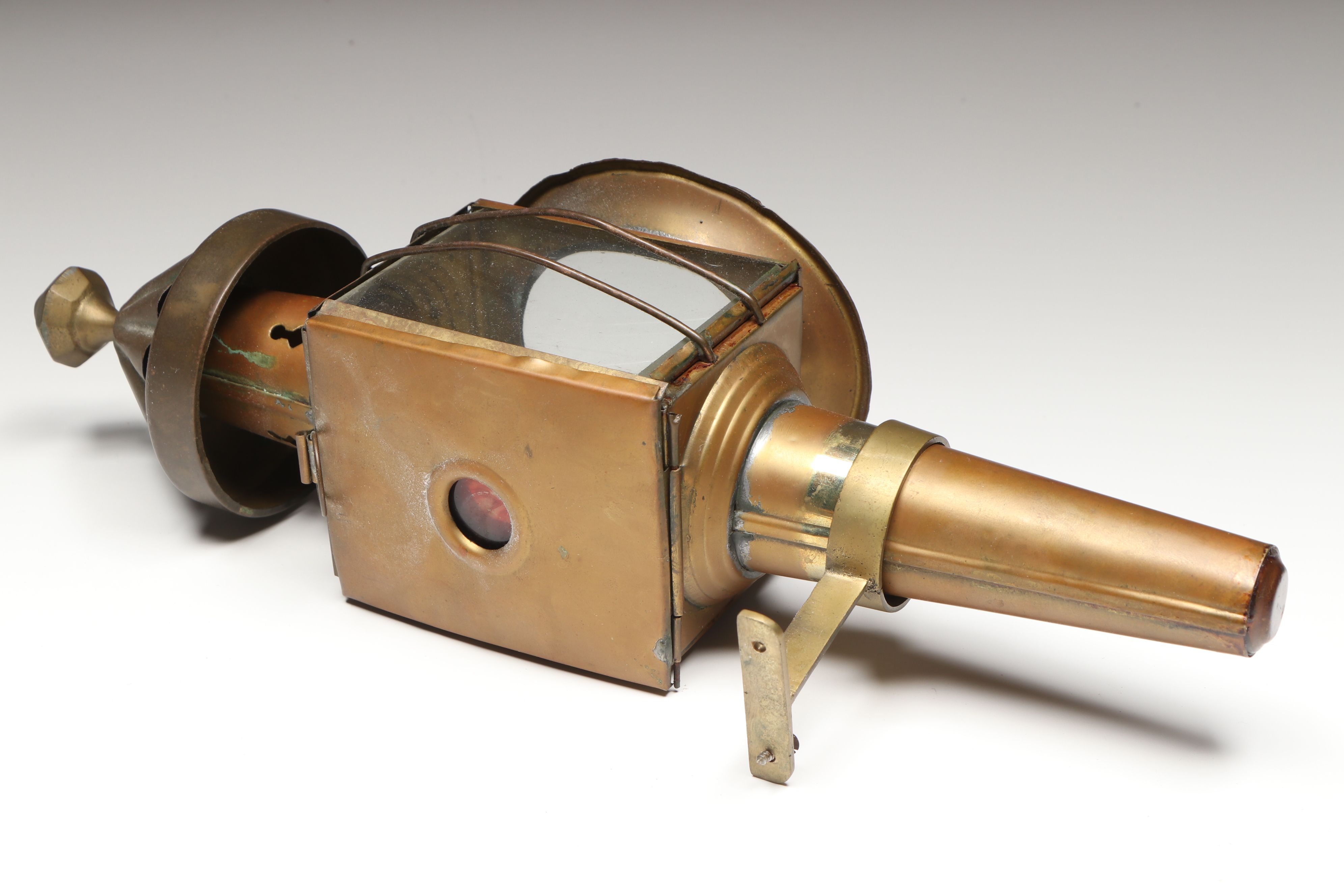 Brass Finish Outdoor Carriage Wall Lamps