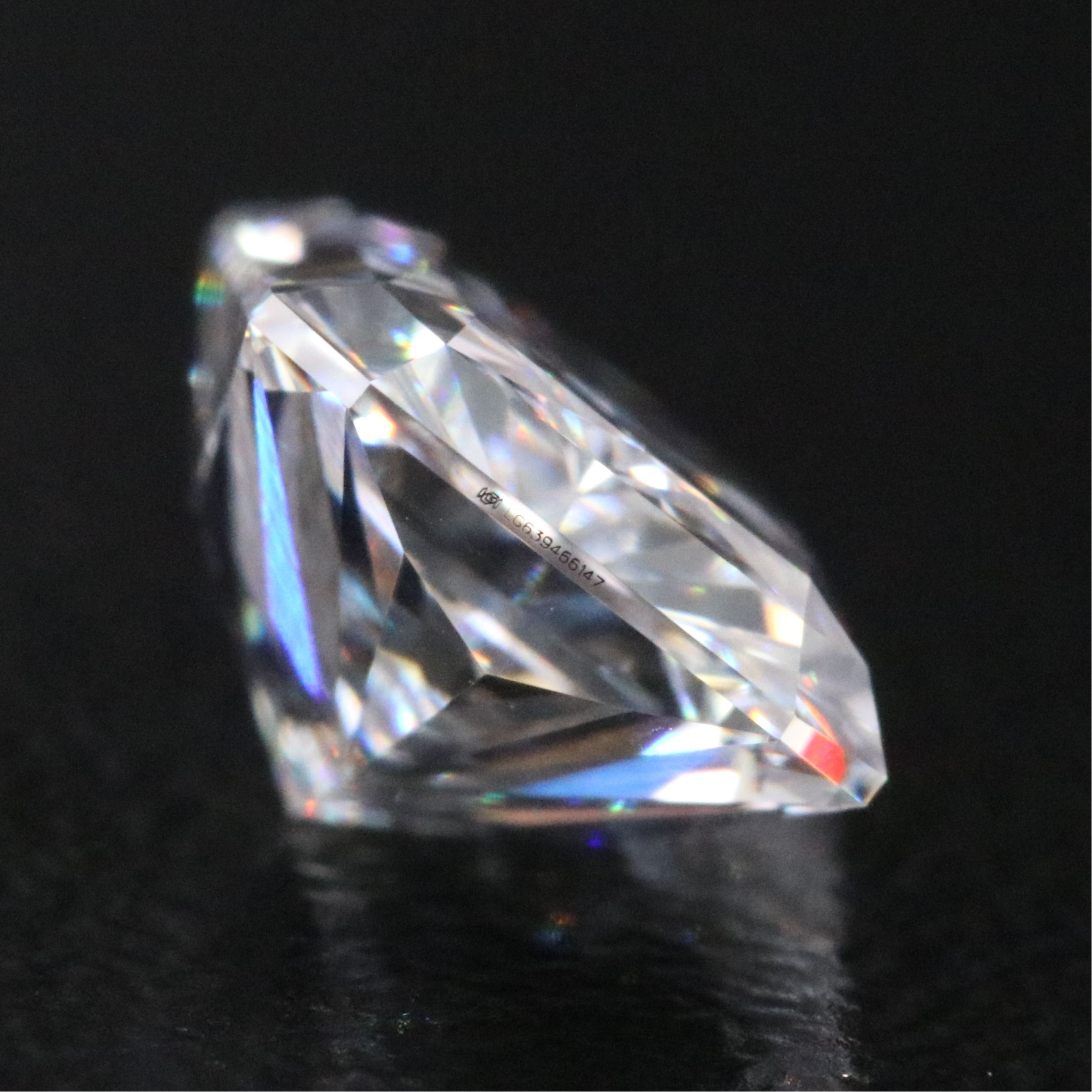 Loose 1.90 CT Lab Grown Diamond with IGI Report