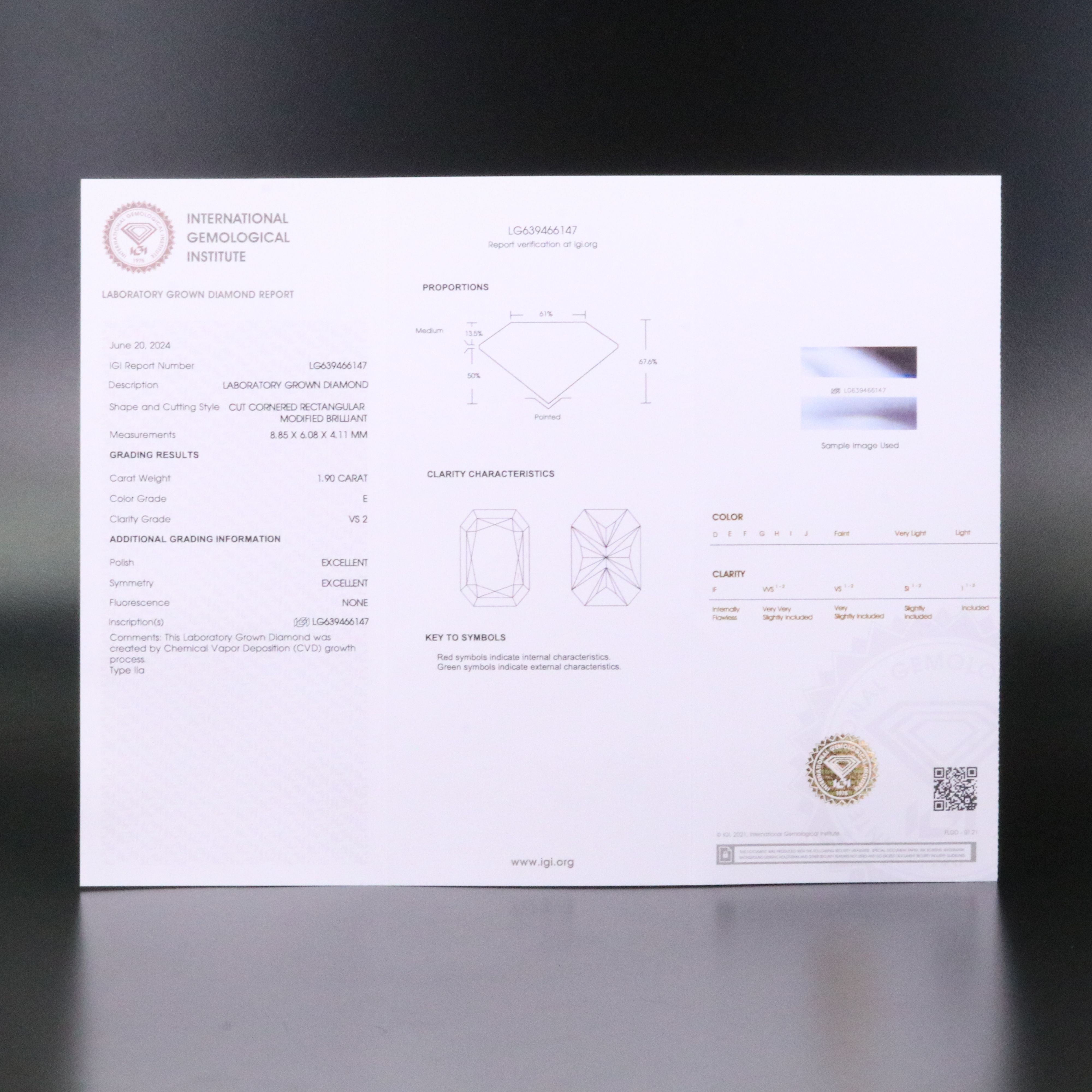 Loose 1.90 CT Lab Grown Diamond with IGI Report