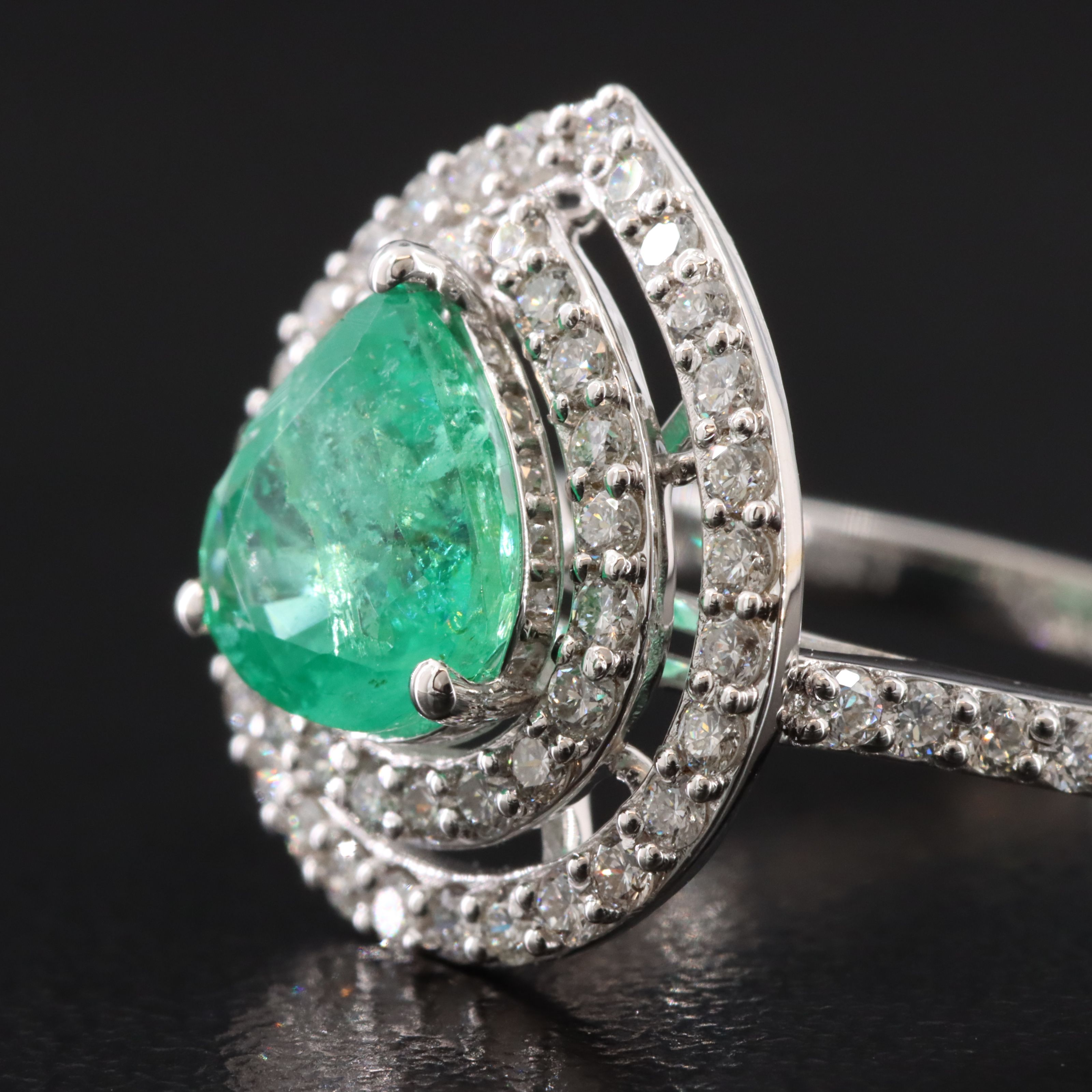 18K 1.50 CT Emerald and Diamond Ring
