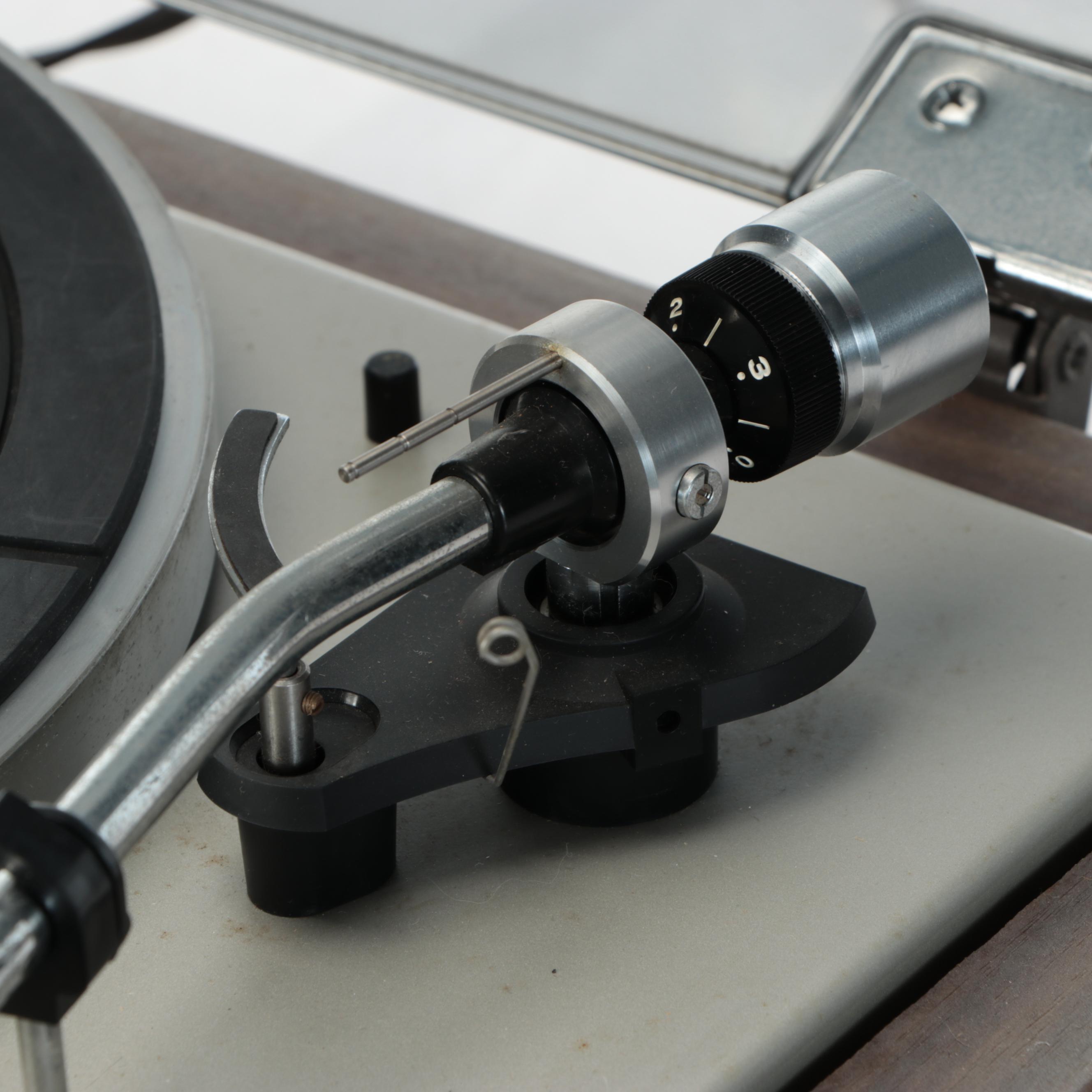 Pioneer Cassette Tape Deck With Project/One Turntable