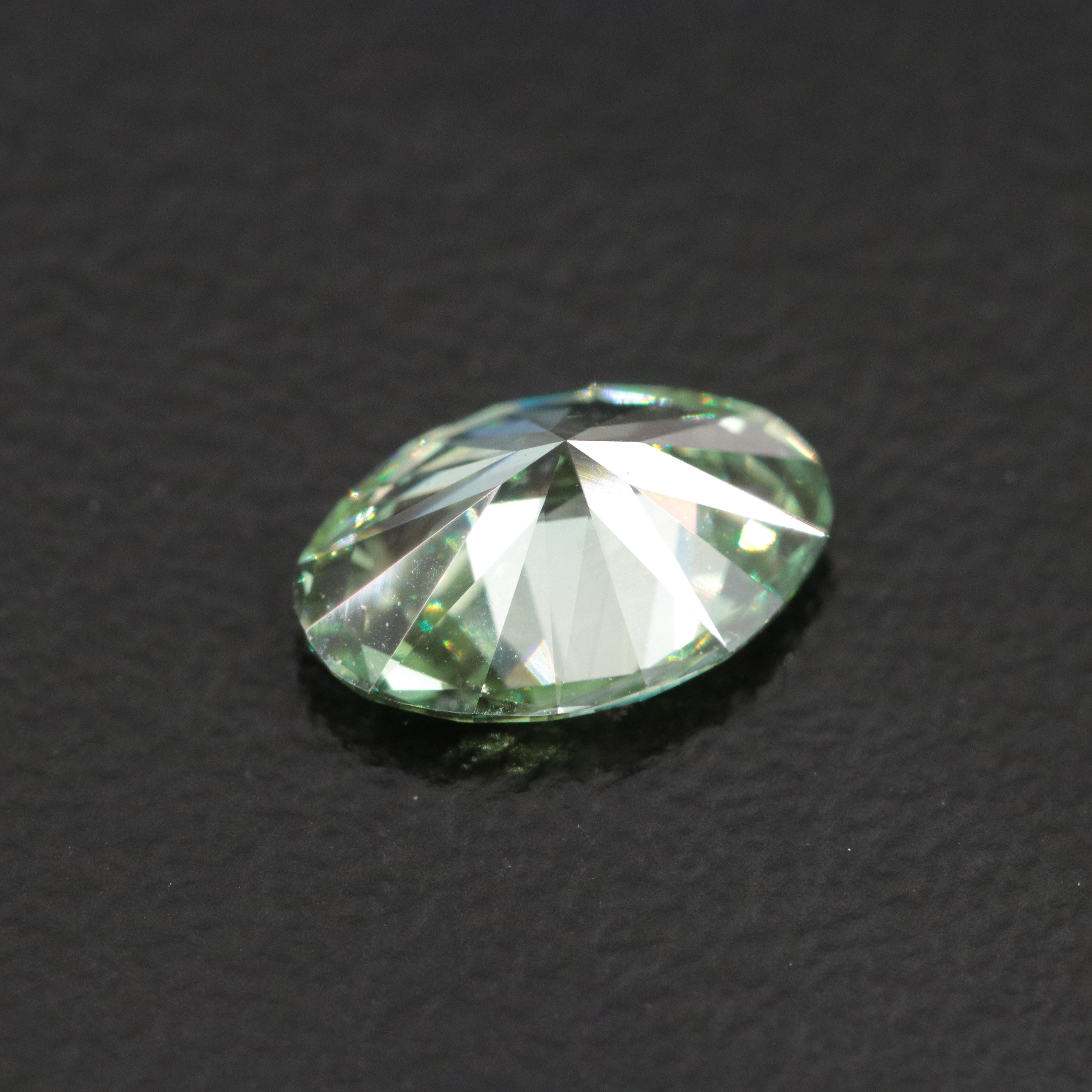 Loose 1.02 CT Lab Grown Fancy Green Diamond with IGI Report