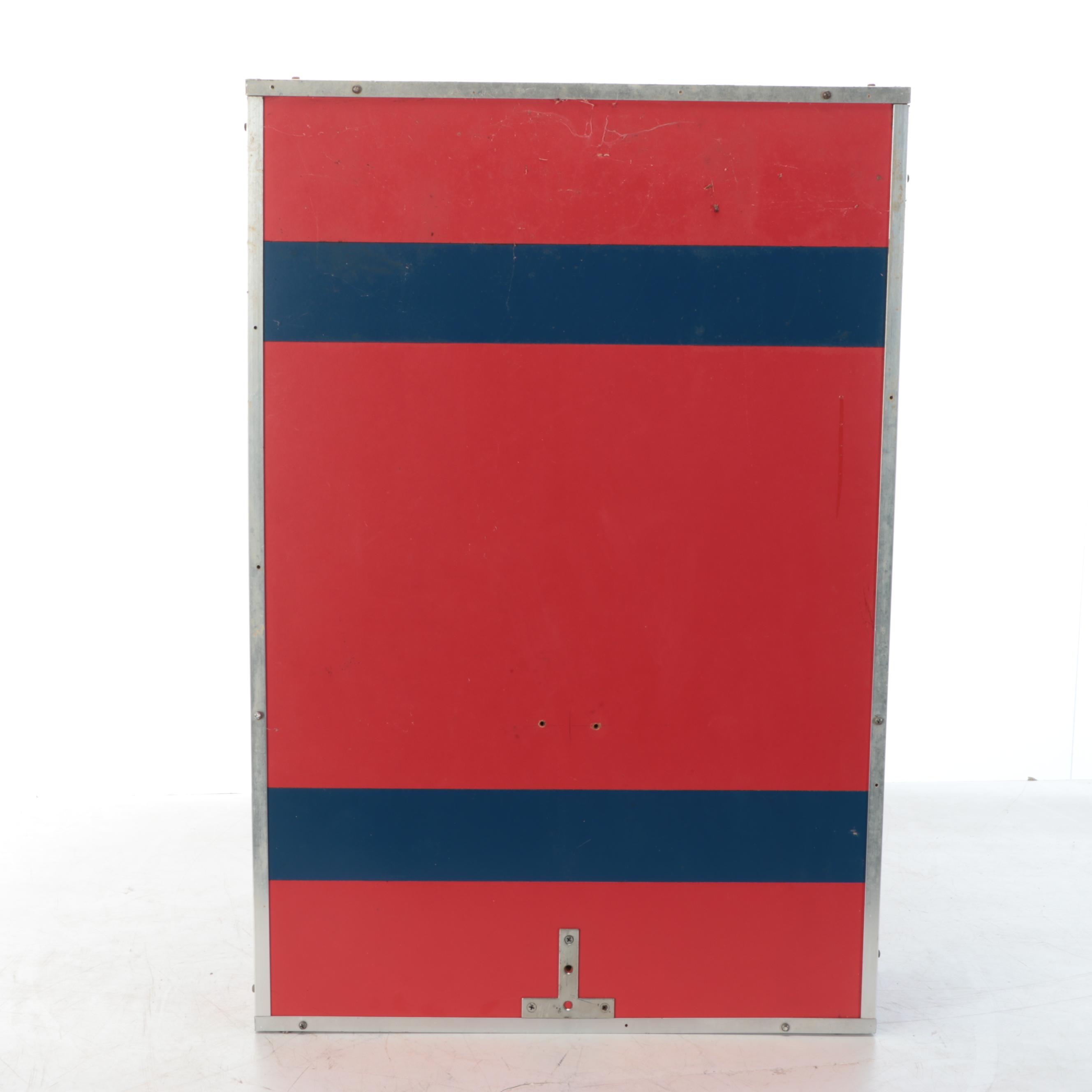 Swinebroad-Denton Equestrian Bandage Holder Box