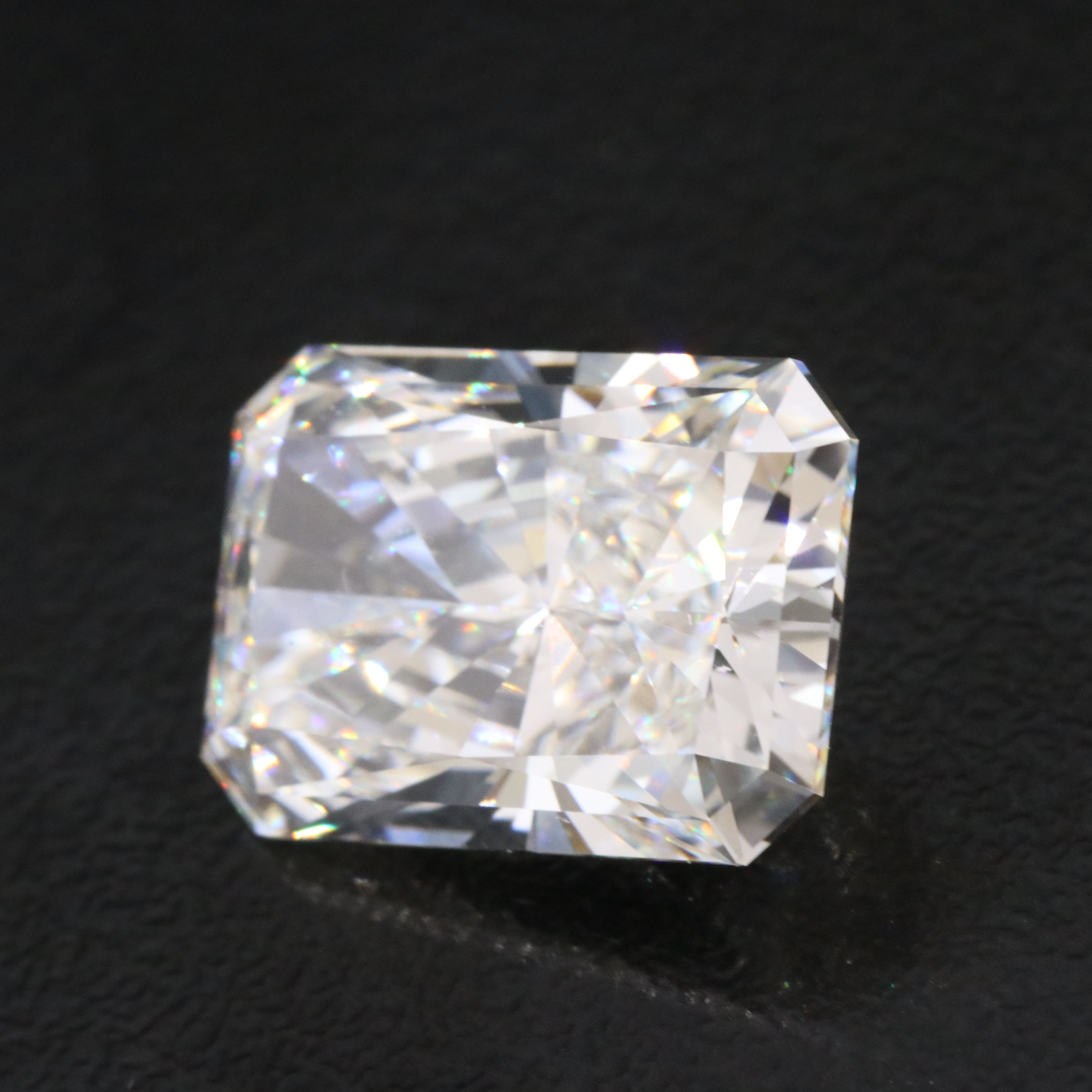 Loose 7.09 CT Lab Grown Diamond with IGI Report