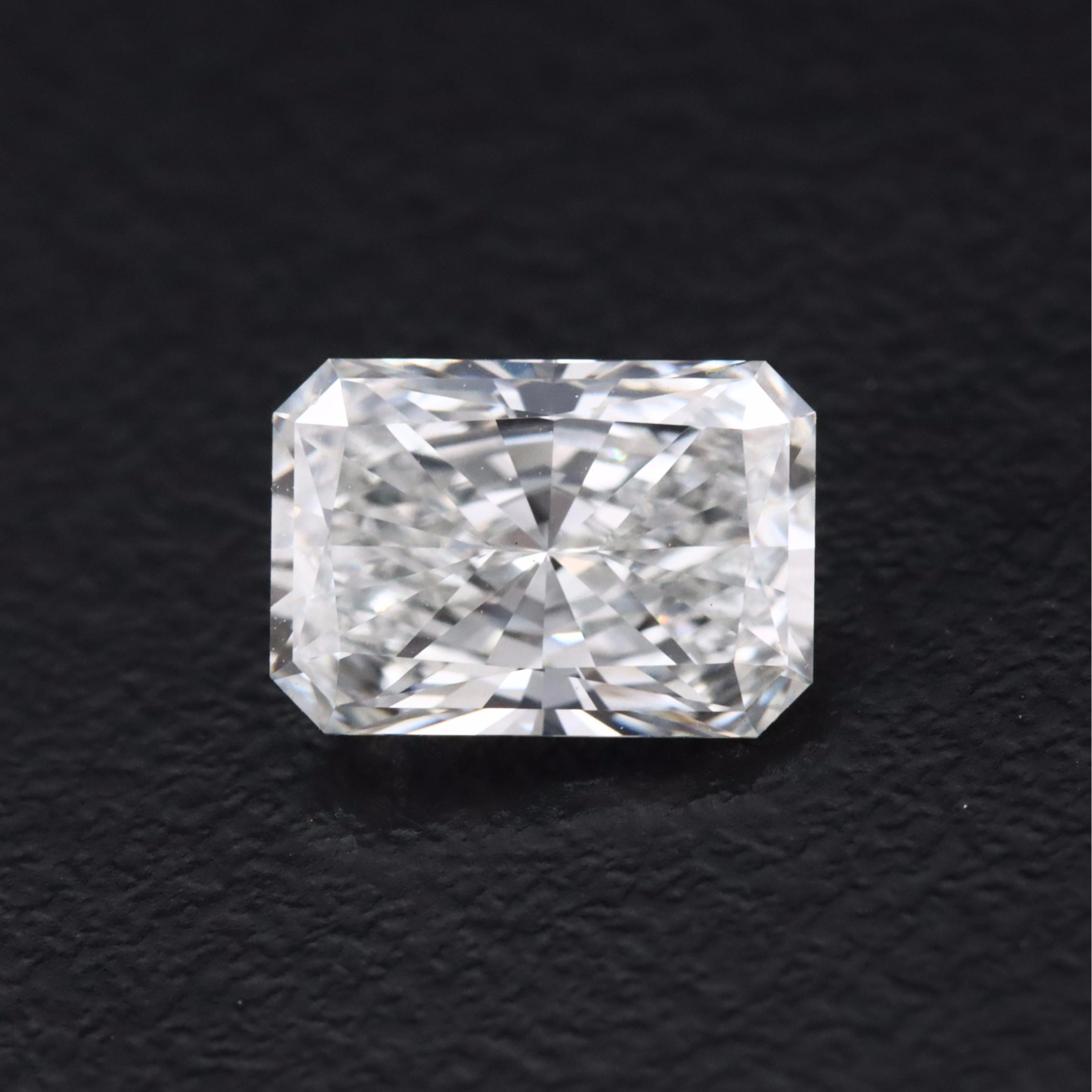 Loose 1.44 CT Lab Grown Diamond with IGI Report