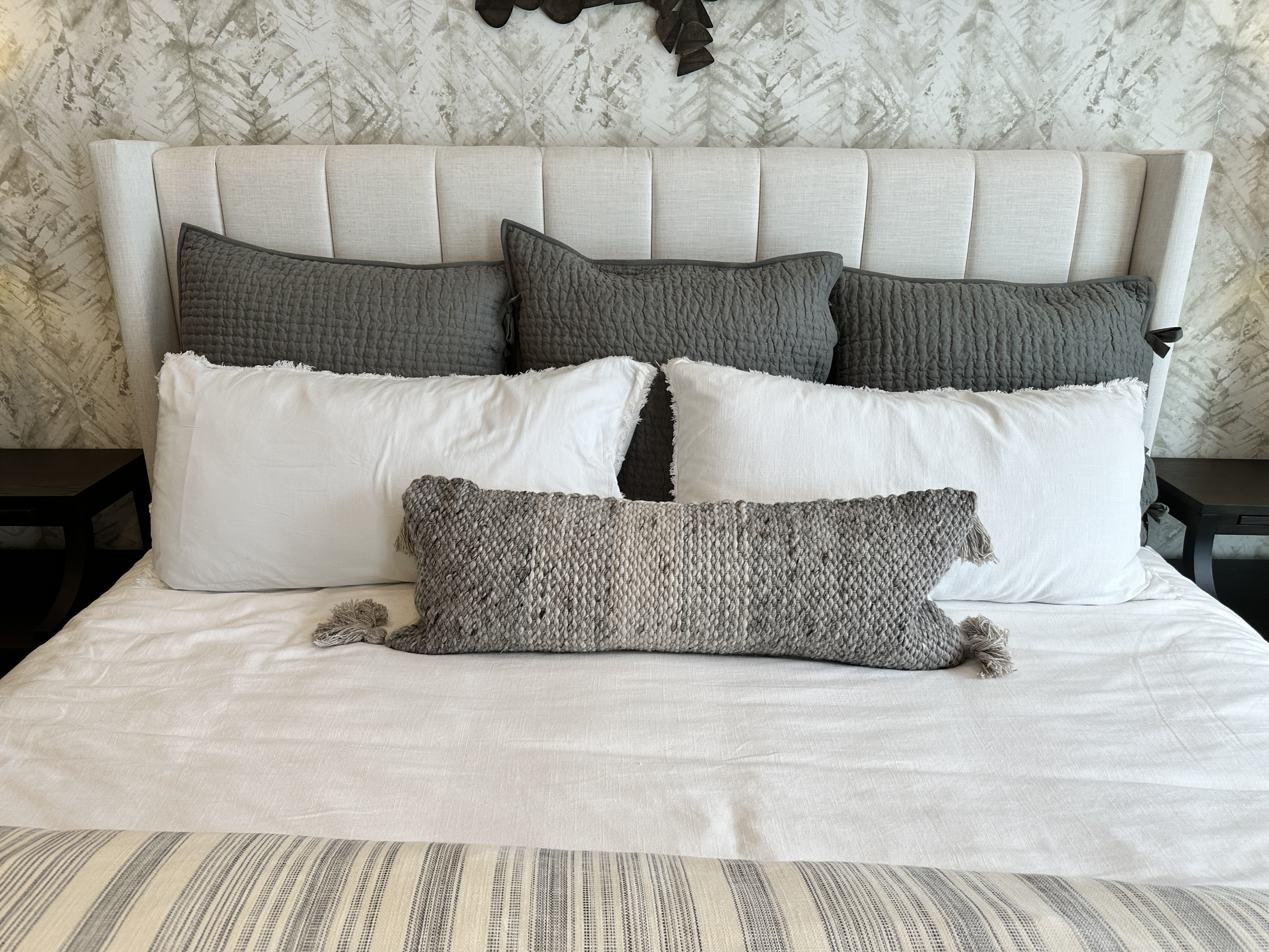 Contemporary Channel-Tufted Upholstered King Size Bed and Bedding