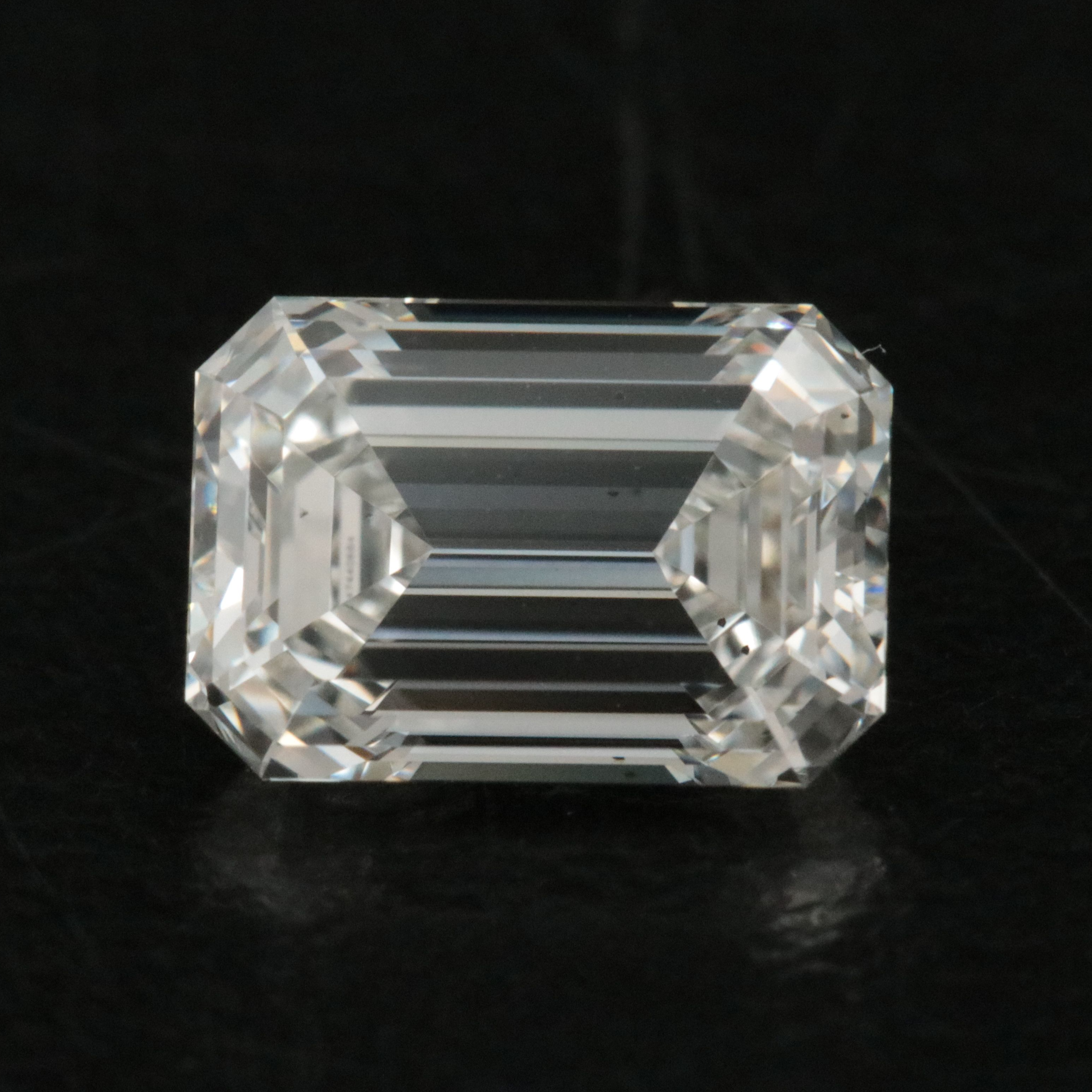 Loose 1.59 CT Lab Grown Diamond with IGI Report