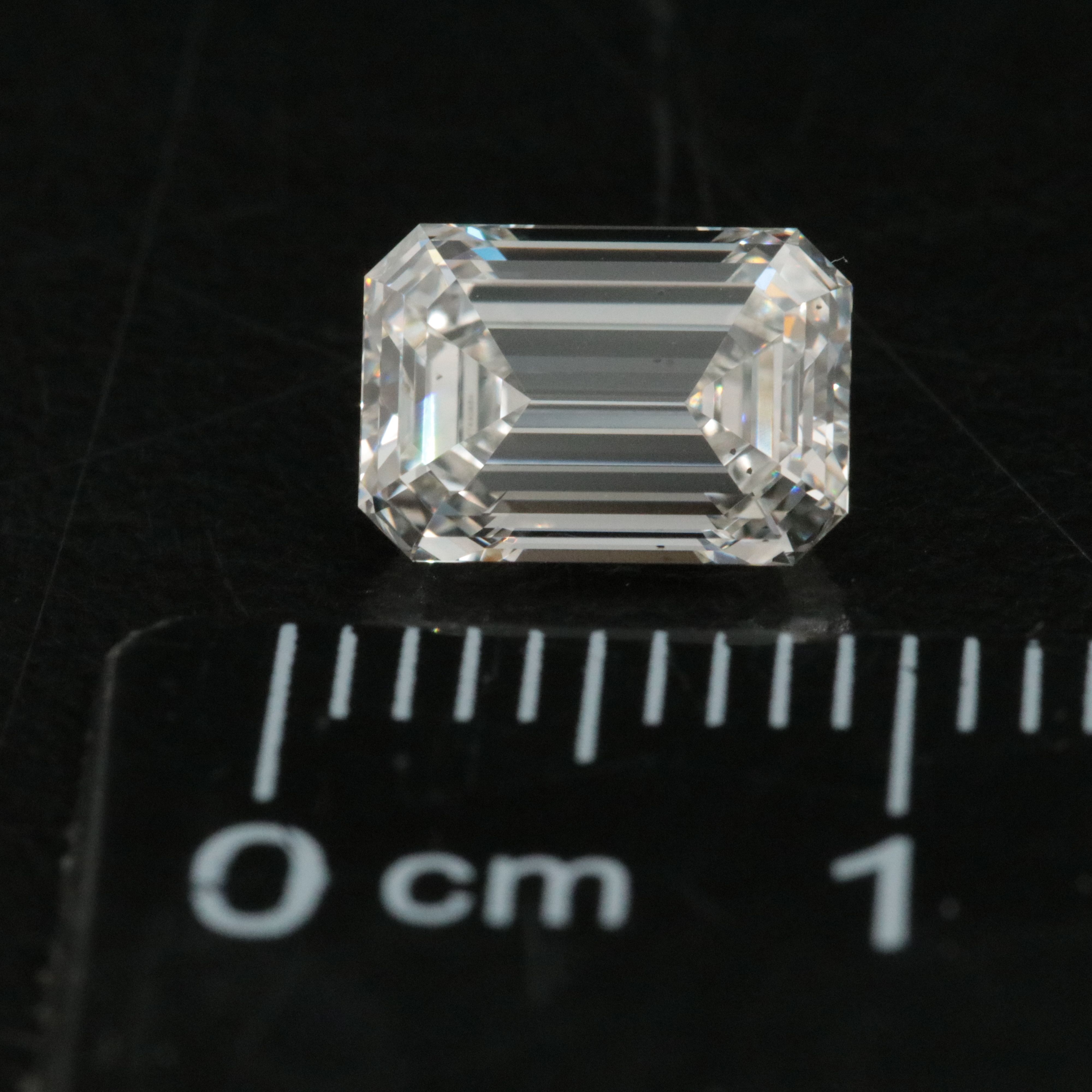 Loose 1.59 CT Lab Grown Diamond with IGI Report