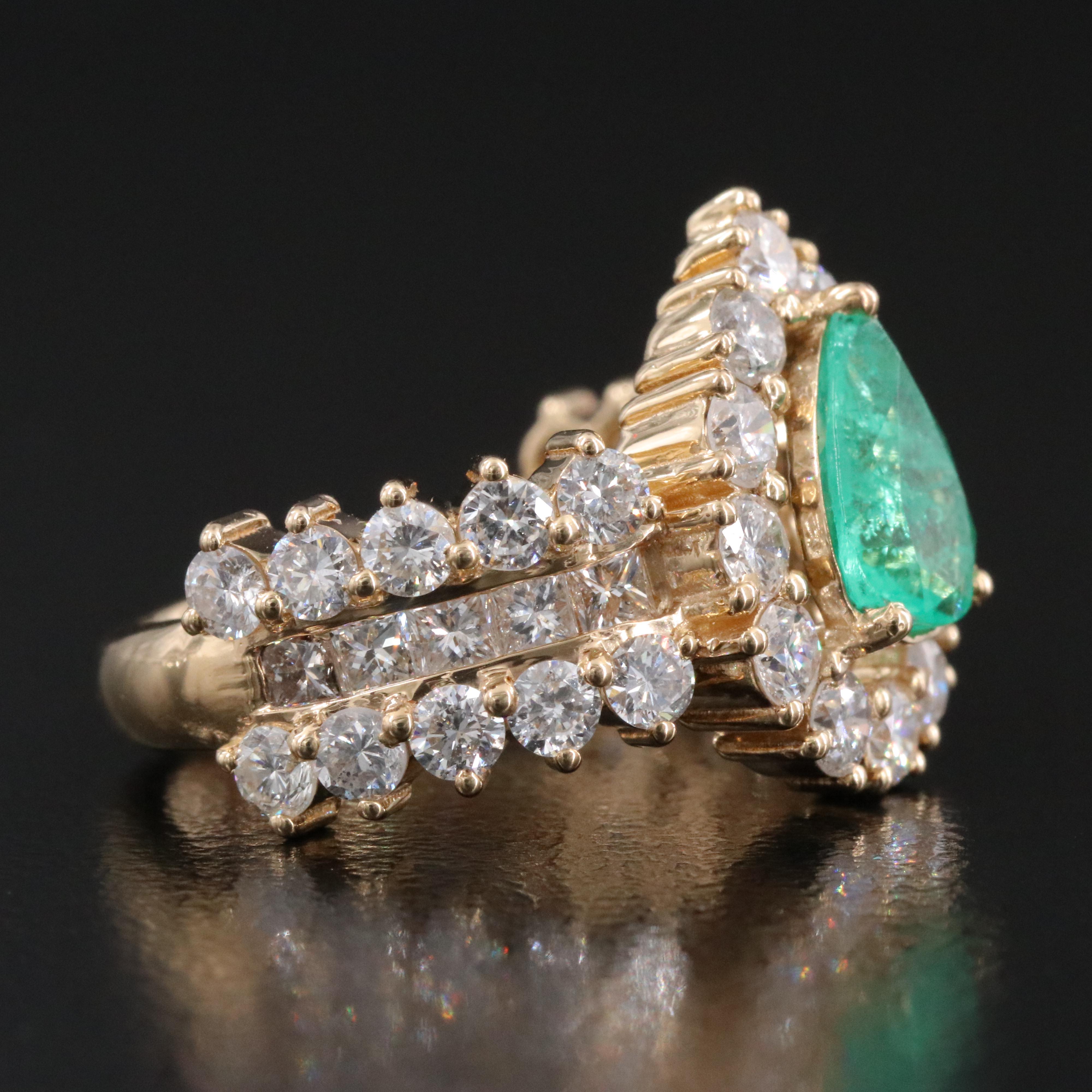 18K 1.11 CT Emerald and 2.46 CTW Diamond Ring