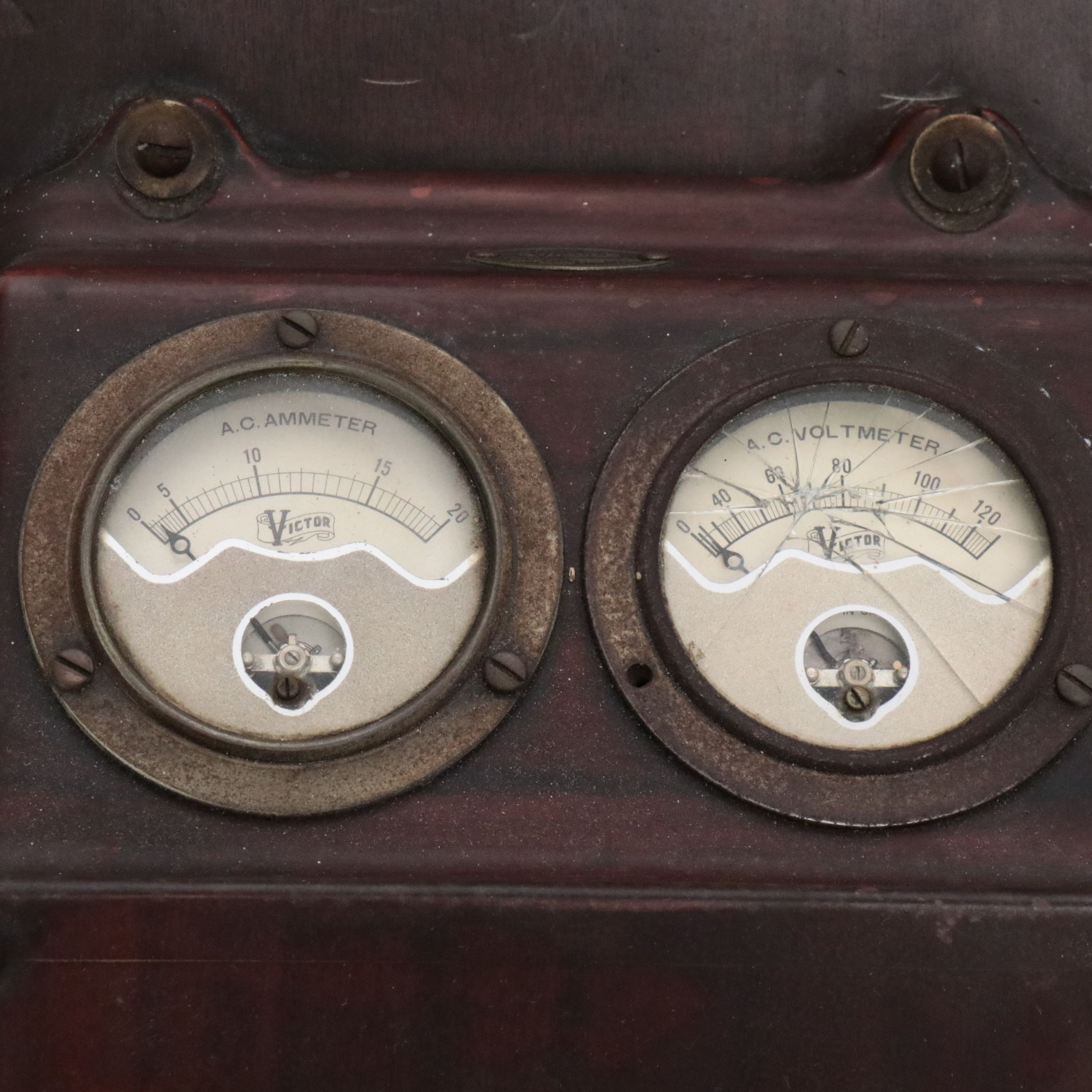 Victor Wooden Dental X-Ray Machine, Early 20th Century