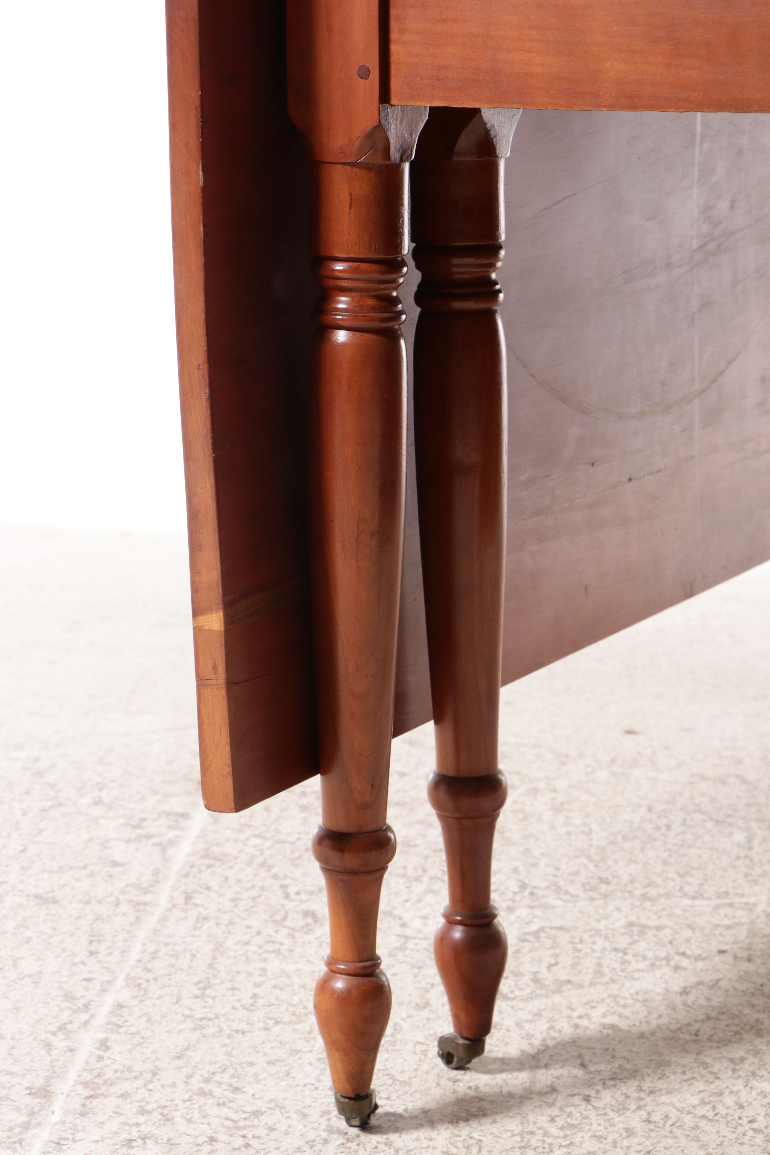 American Colonial Style Cherry Drop-Leaf Dining Table and Four Chairs