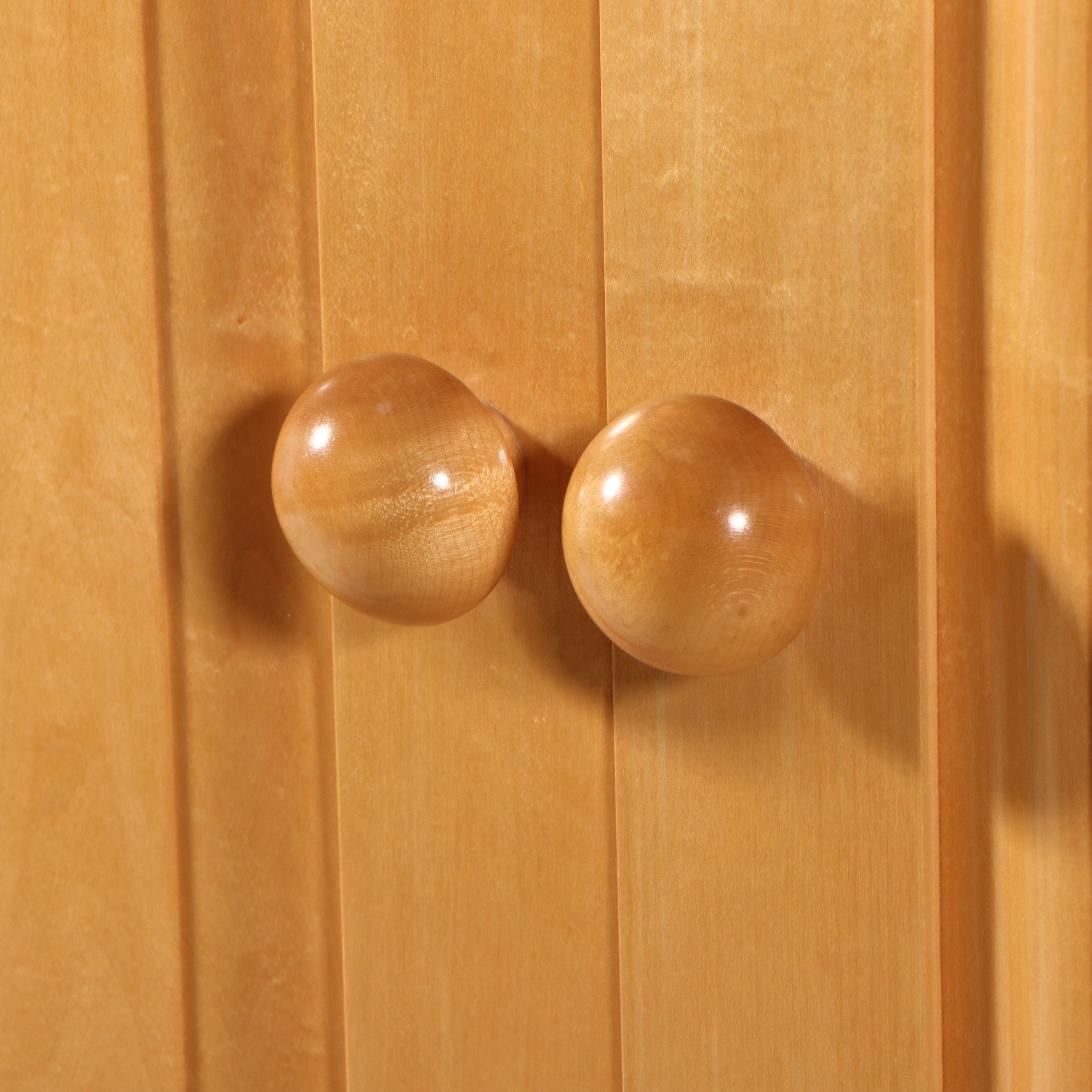 Traditional Style Maple Wardrobe