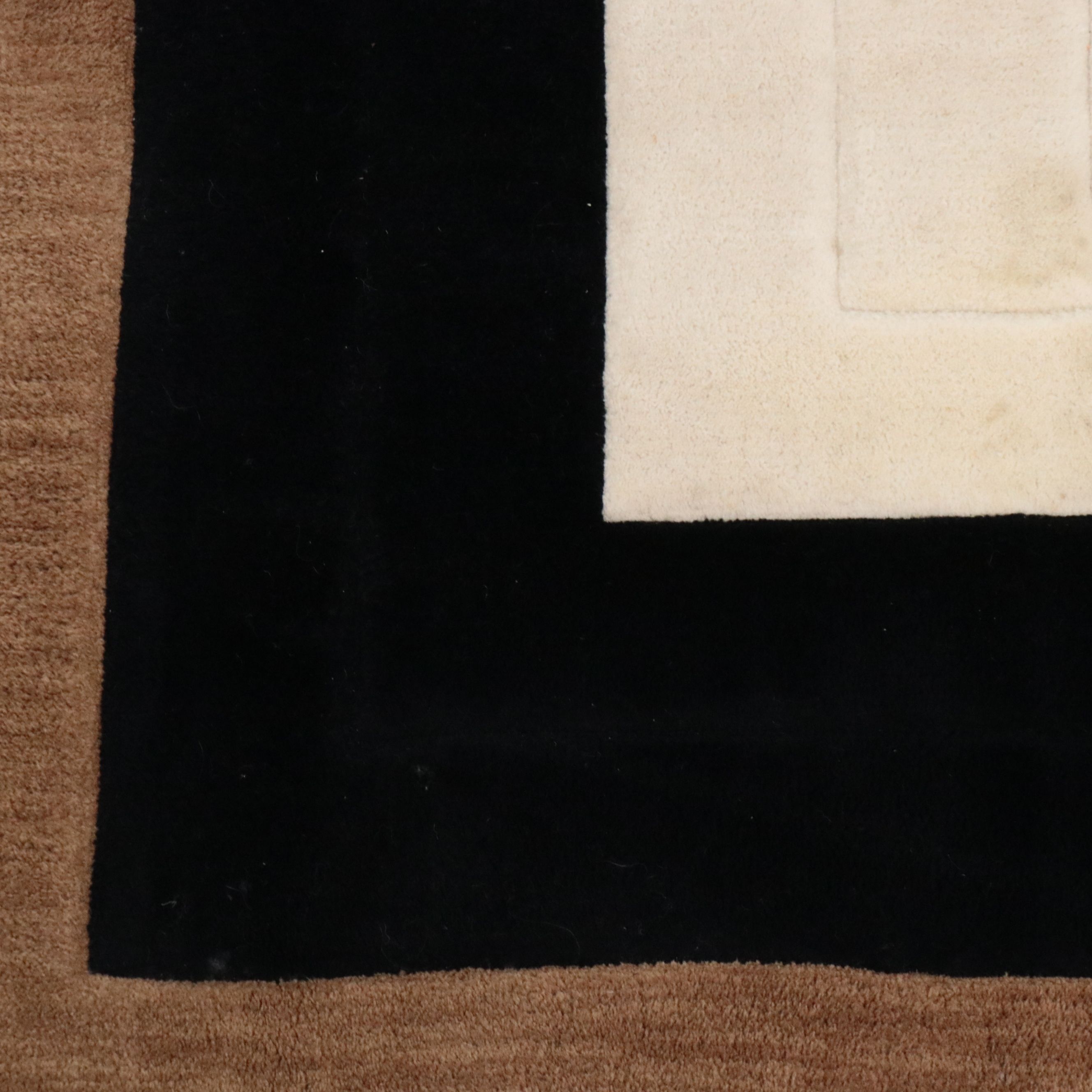 8' x 9'11 Hand-Tufted Color Block Area Rug