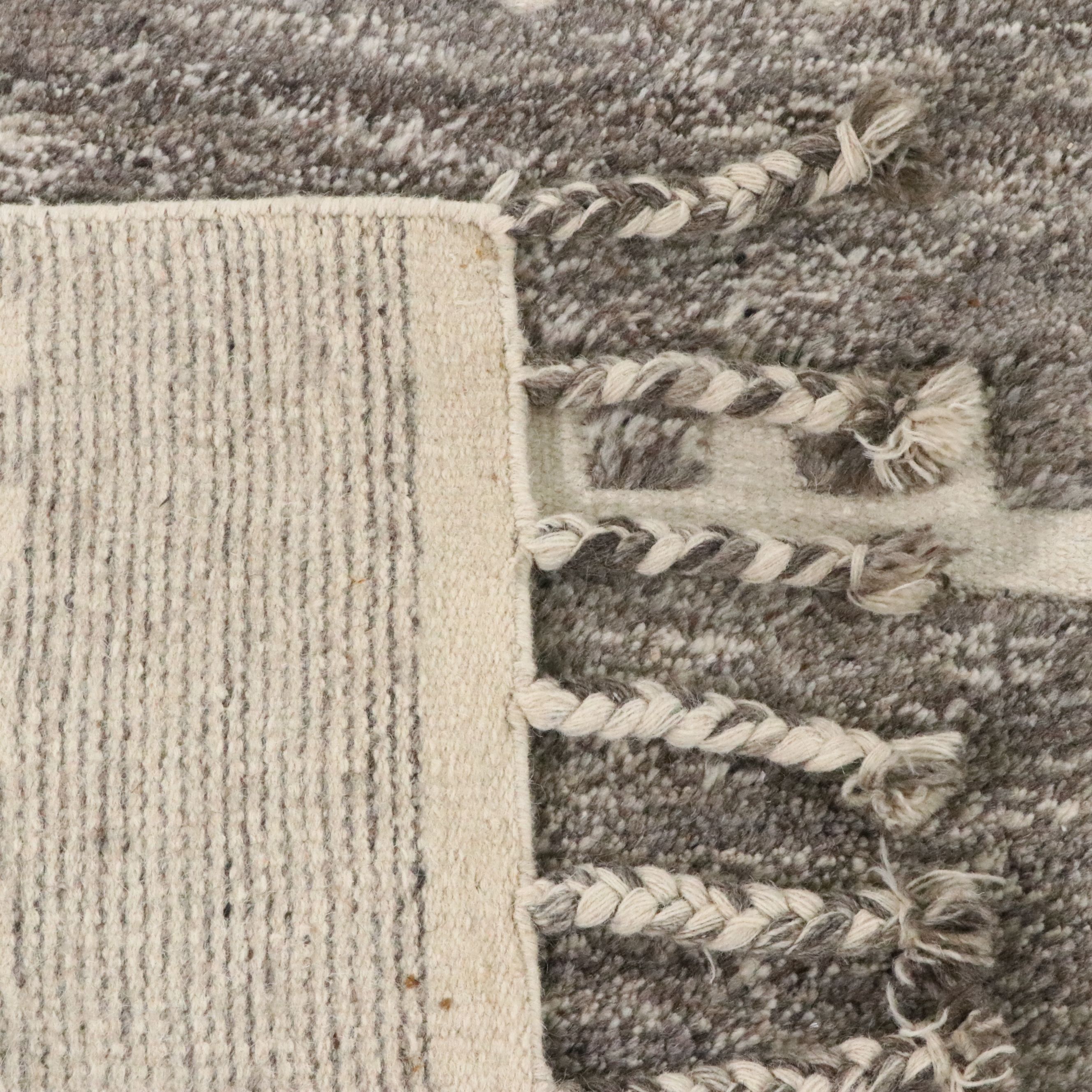 4'11 x 9'2 Handwoven Moroccan Style Mixed Technique Area Rug