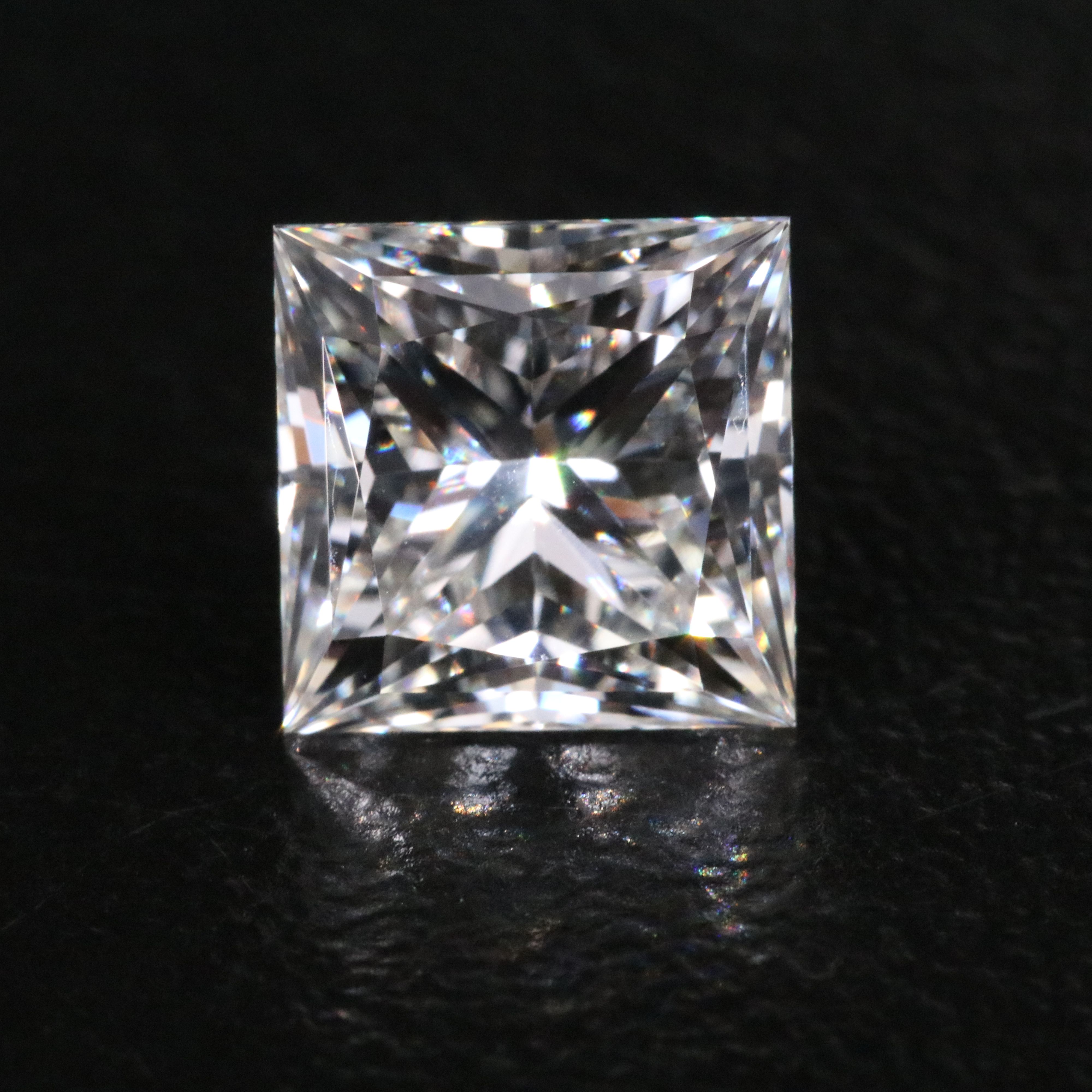 Loose 1.90 CT Lab Grown Diamond with IGI Report