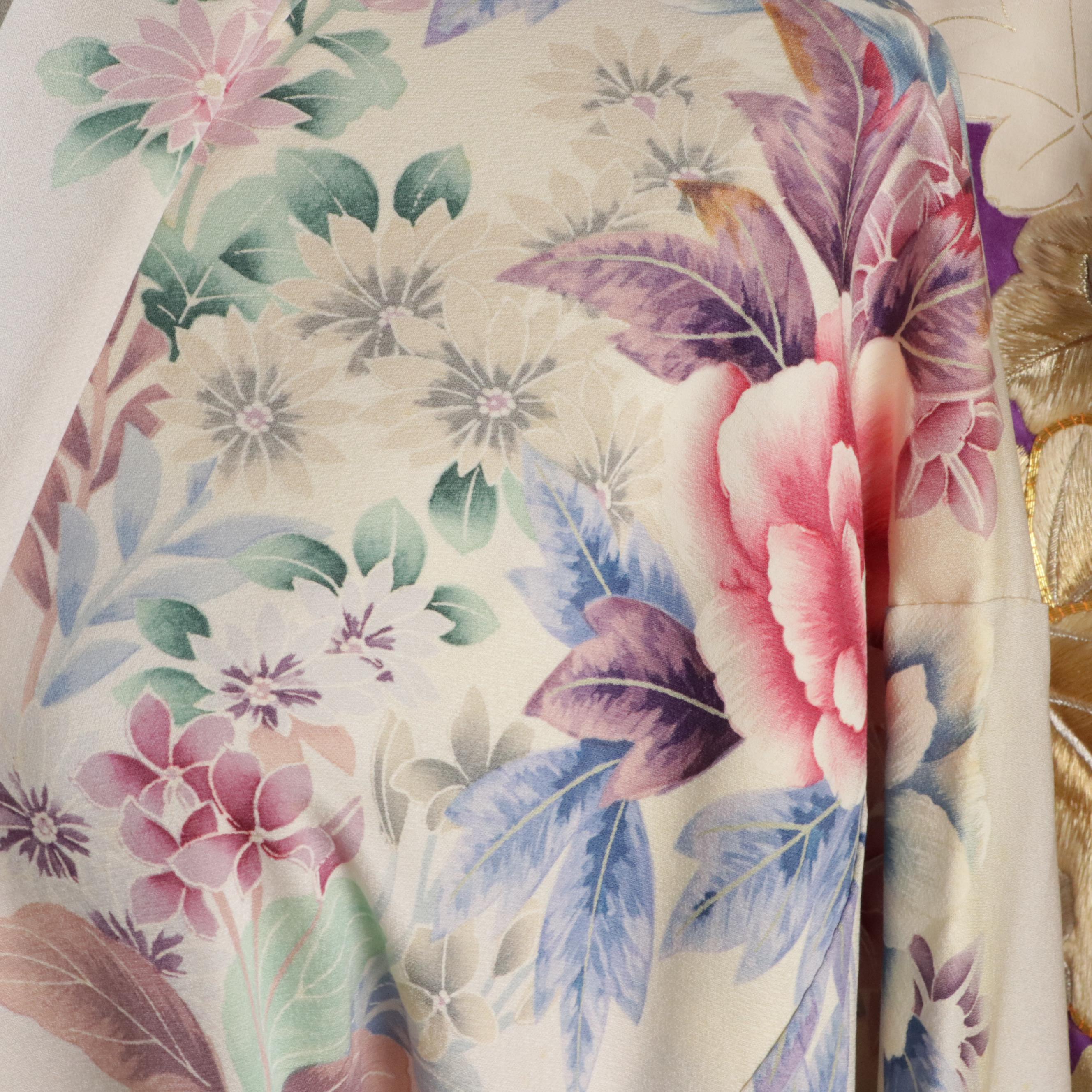 Japanese Furisode Kimono in Silk with Hand-Painting and Embroidery