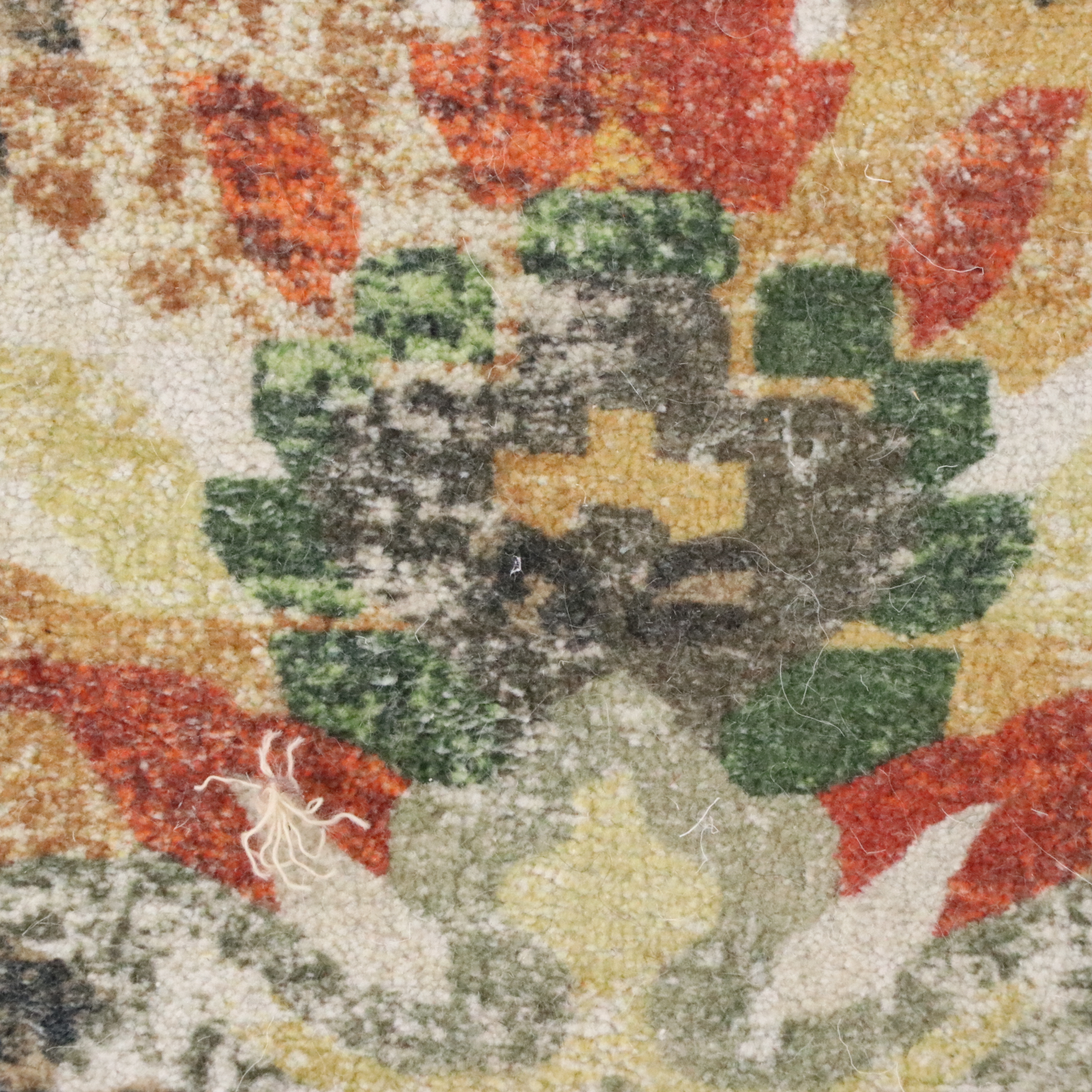 5'1 x 6' Hand-Knotted Indian Contemporary Area Rug