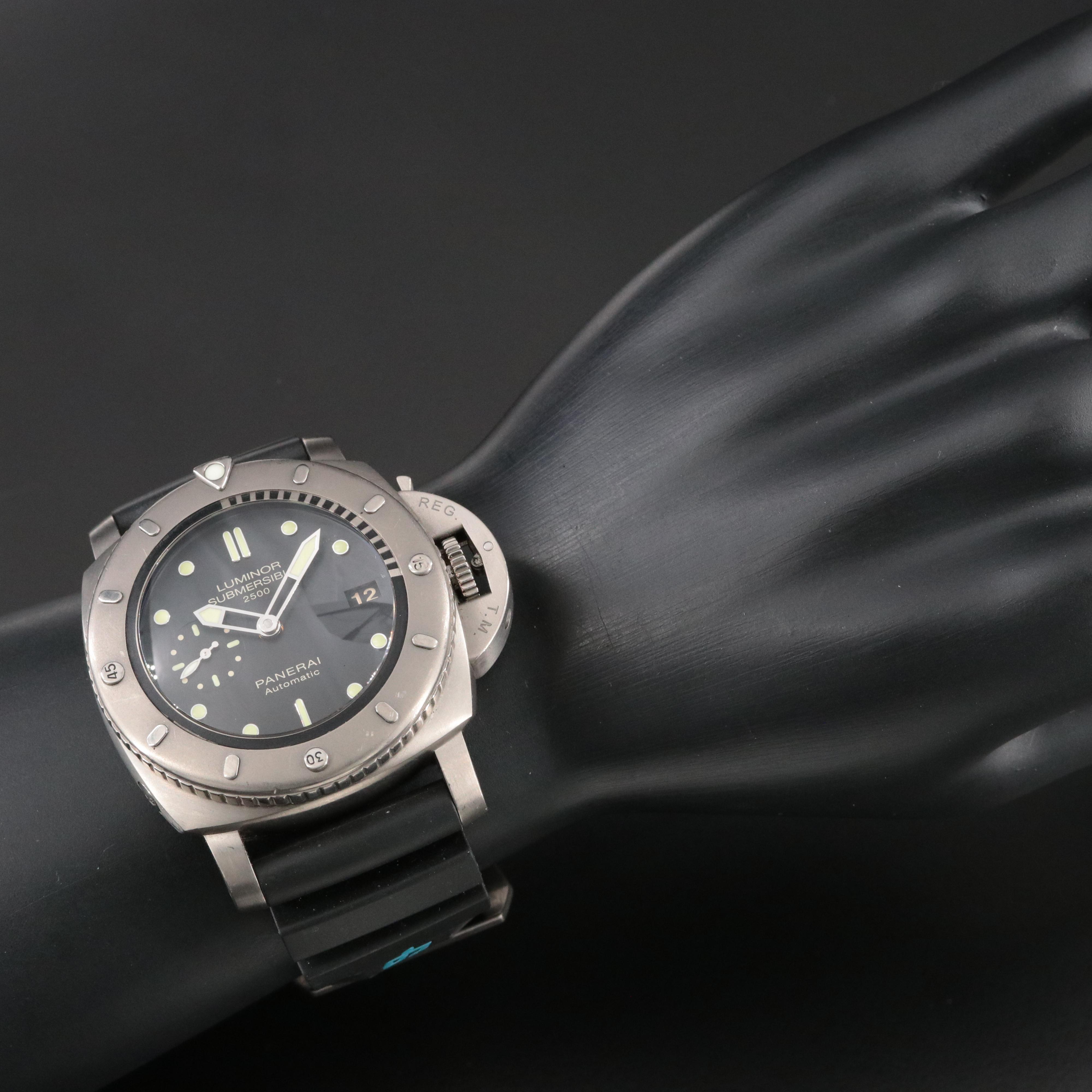 Panerai Luminor Submersible 1950 2500M 3 Days Watch