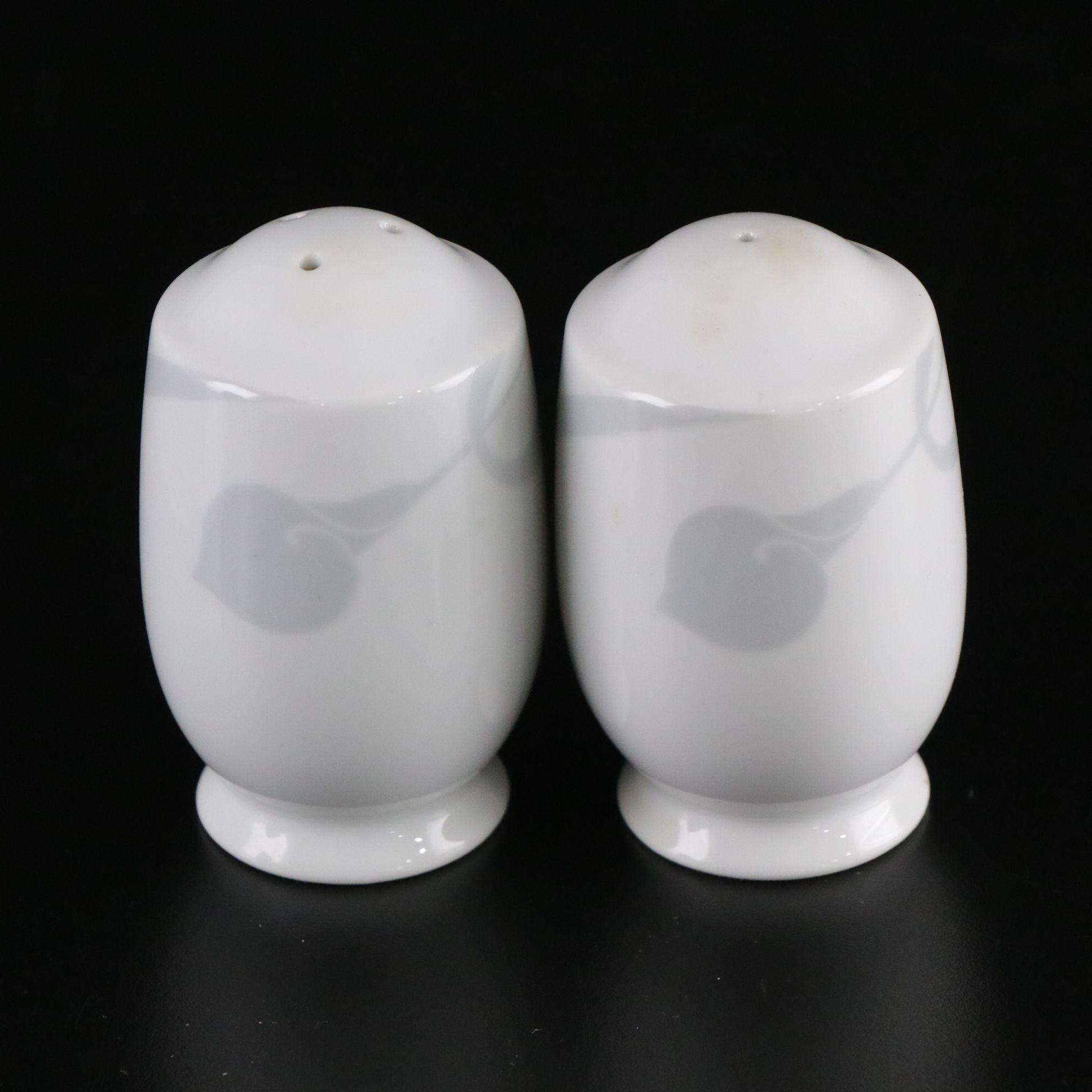 Mikasa "Classic Flair Gray" Dinnerware Set for 8 with Coffee Service