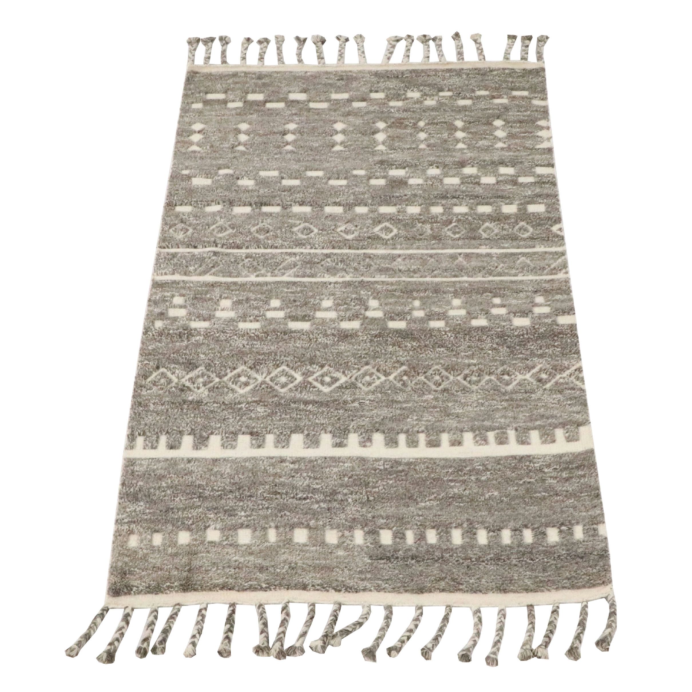 4'11 x 9'2 Handwoven Moroccan Style Mixed Technique Area Rug