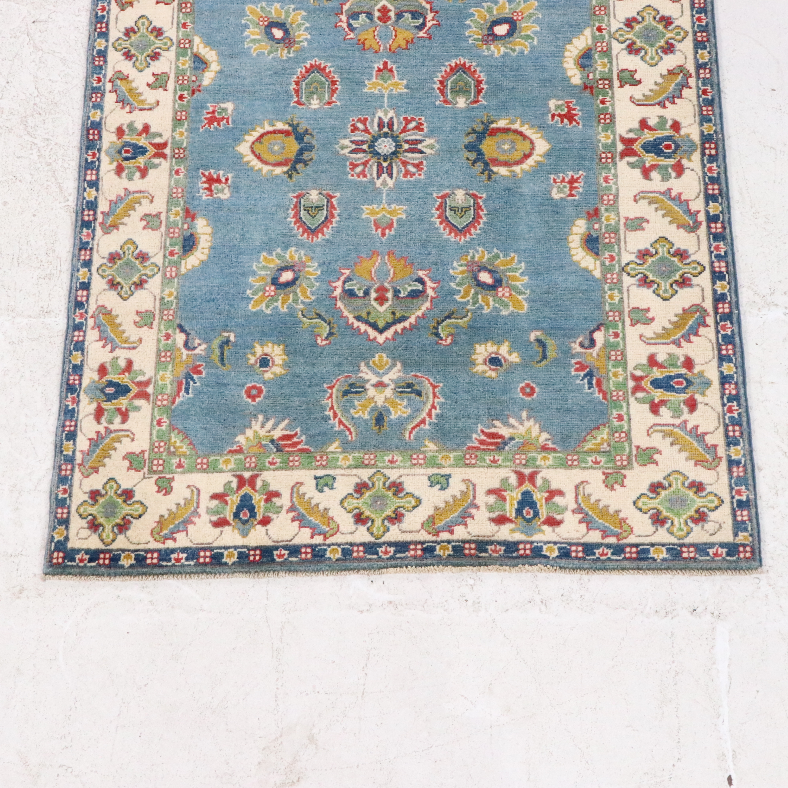 4'2 x 6' Hand-Knotted Pakistani Kazak Area Rug