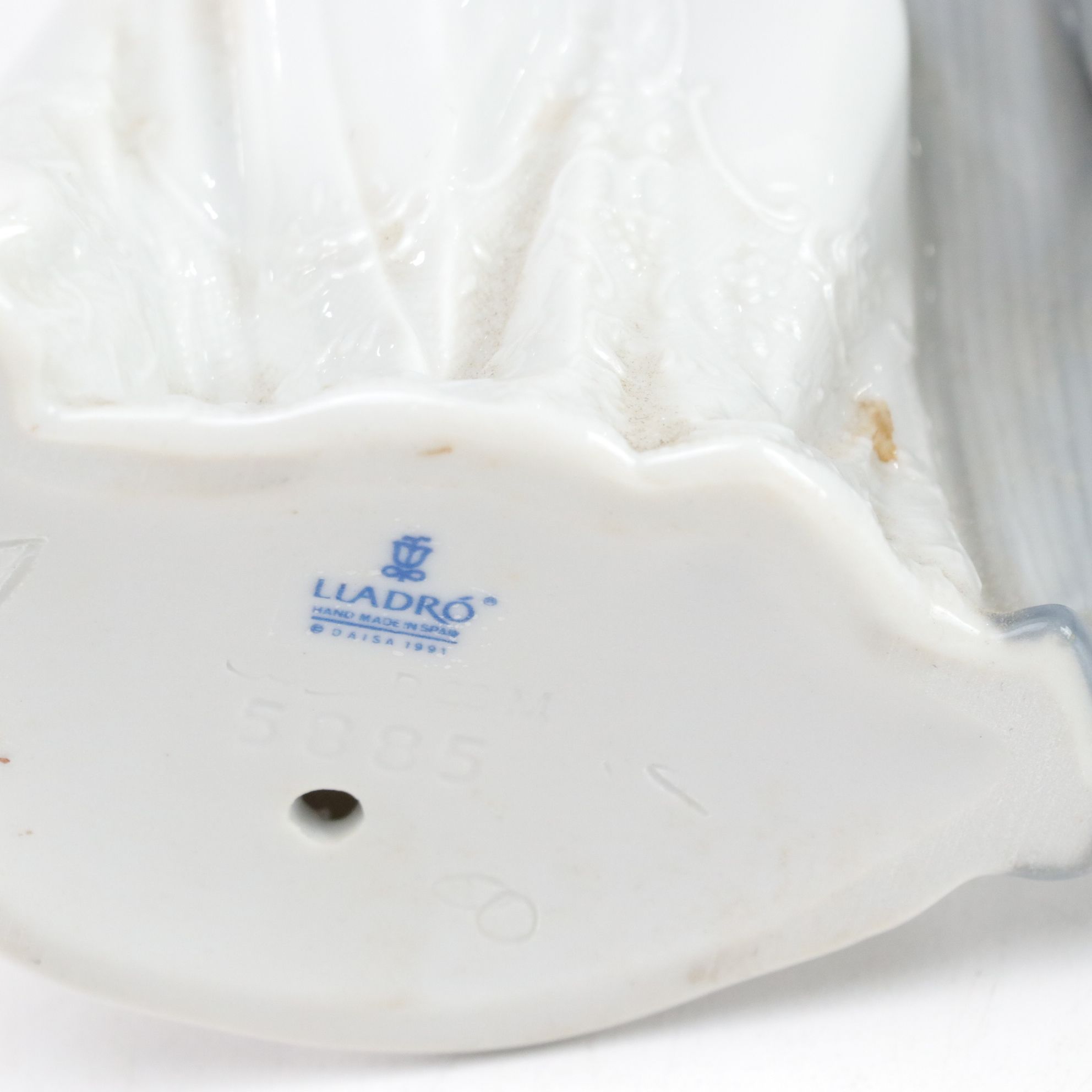 Lladró "From this Day Forward" Porcelain Figurine Designed by Antonio Ramos