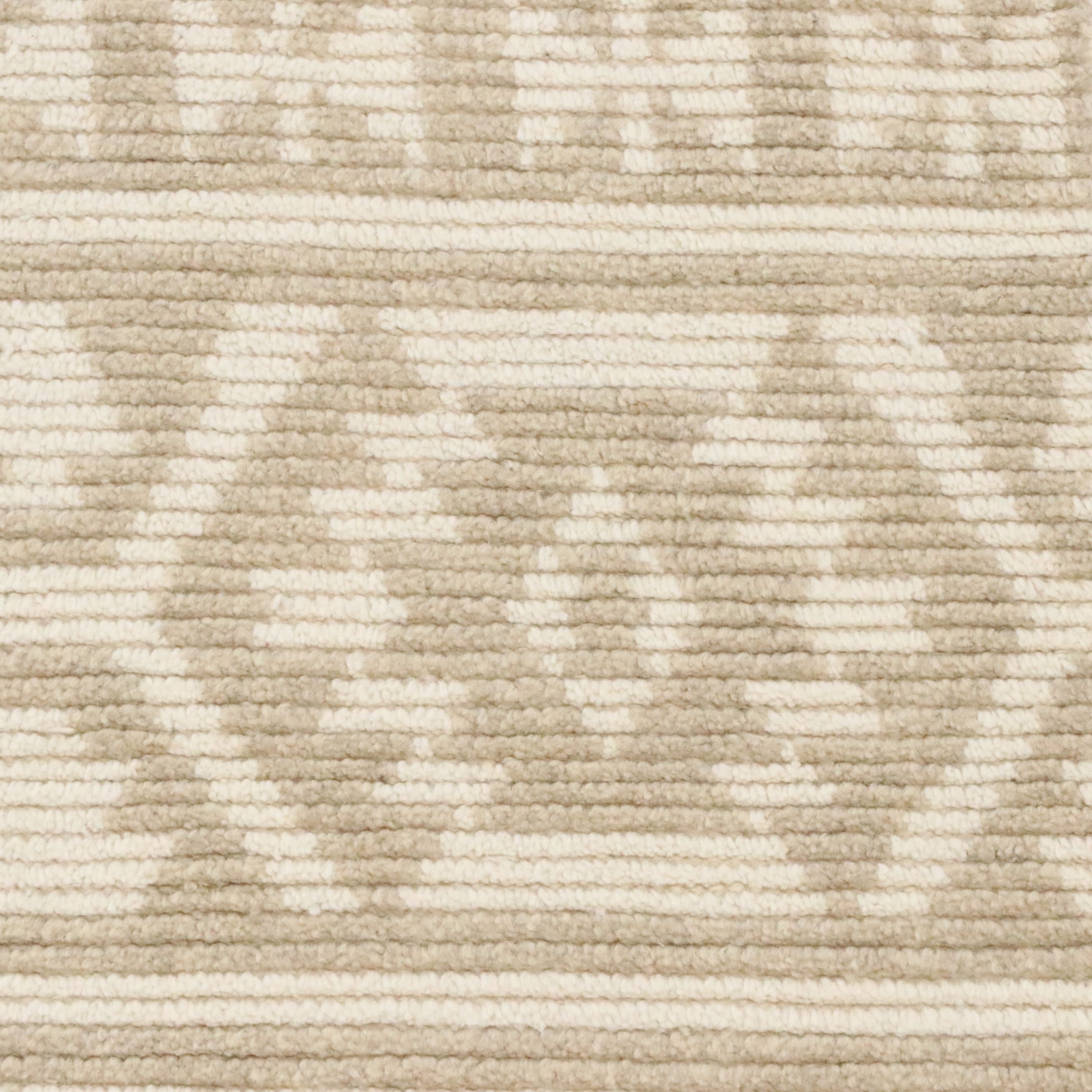 5' x 8'2 Hand-Knotted Indian Contemporary Area Rug