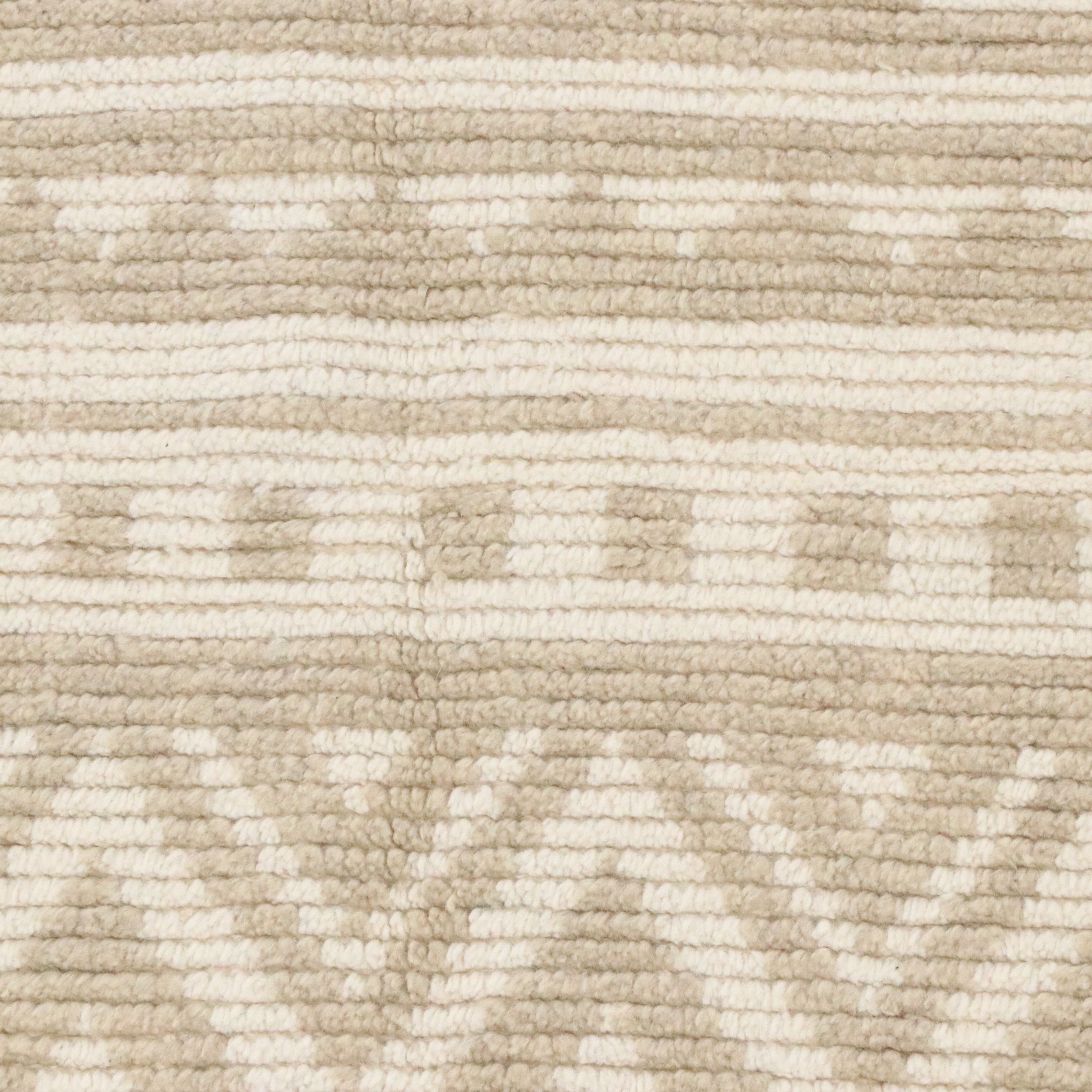 5' x 8'2 Hand-Knotted Indian Contemporary Area Rug