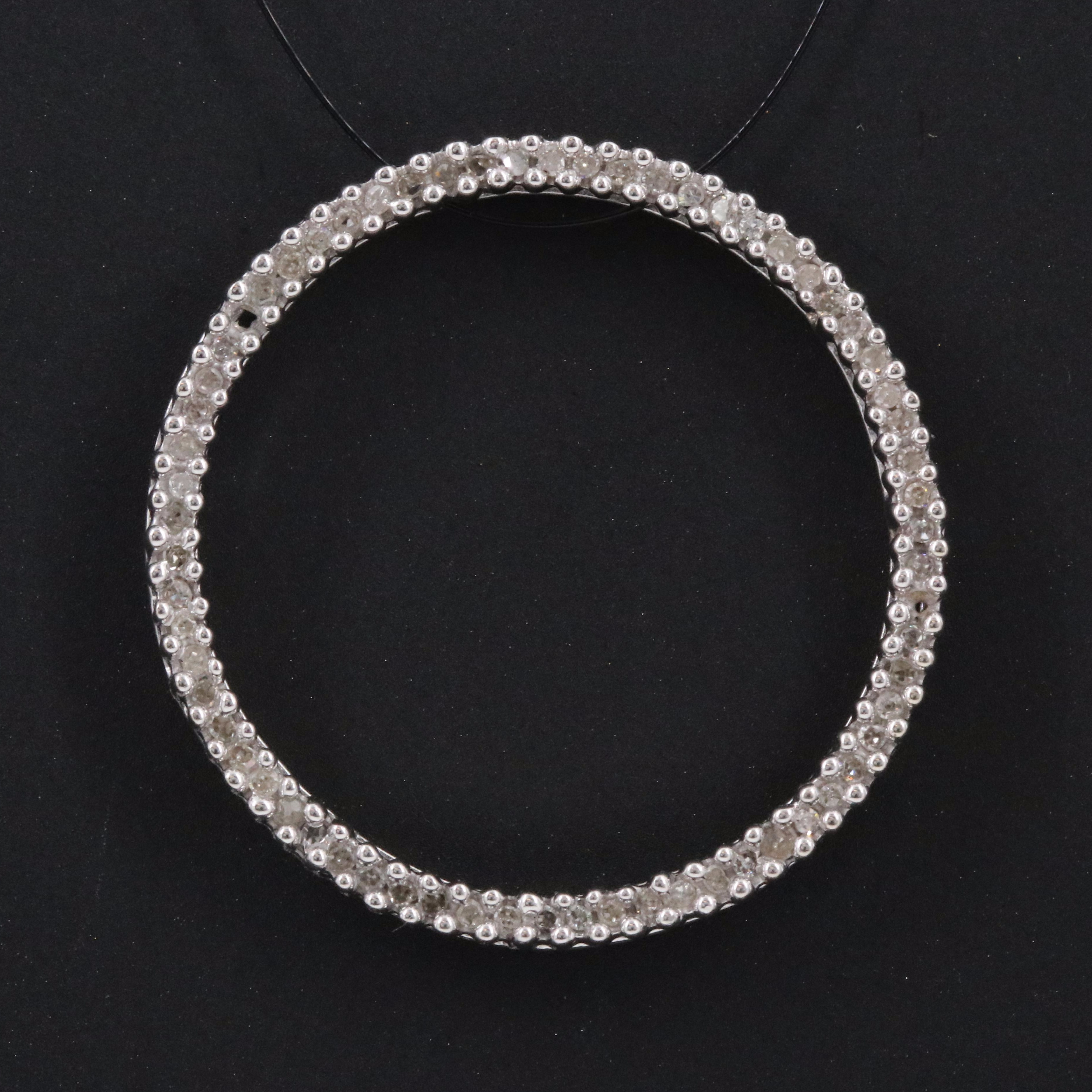 10K Diamond Circle Pendant
