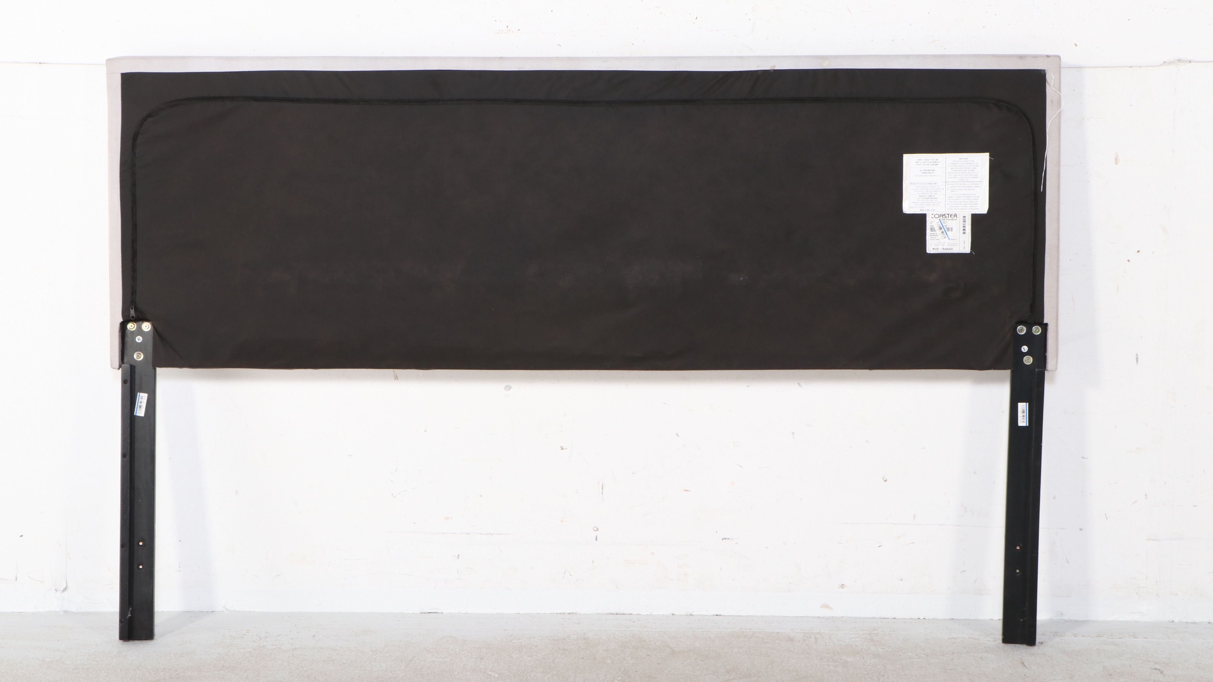 Coaster Fine Furniture Upholstered Bed Frame with Nailhead Trim