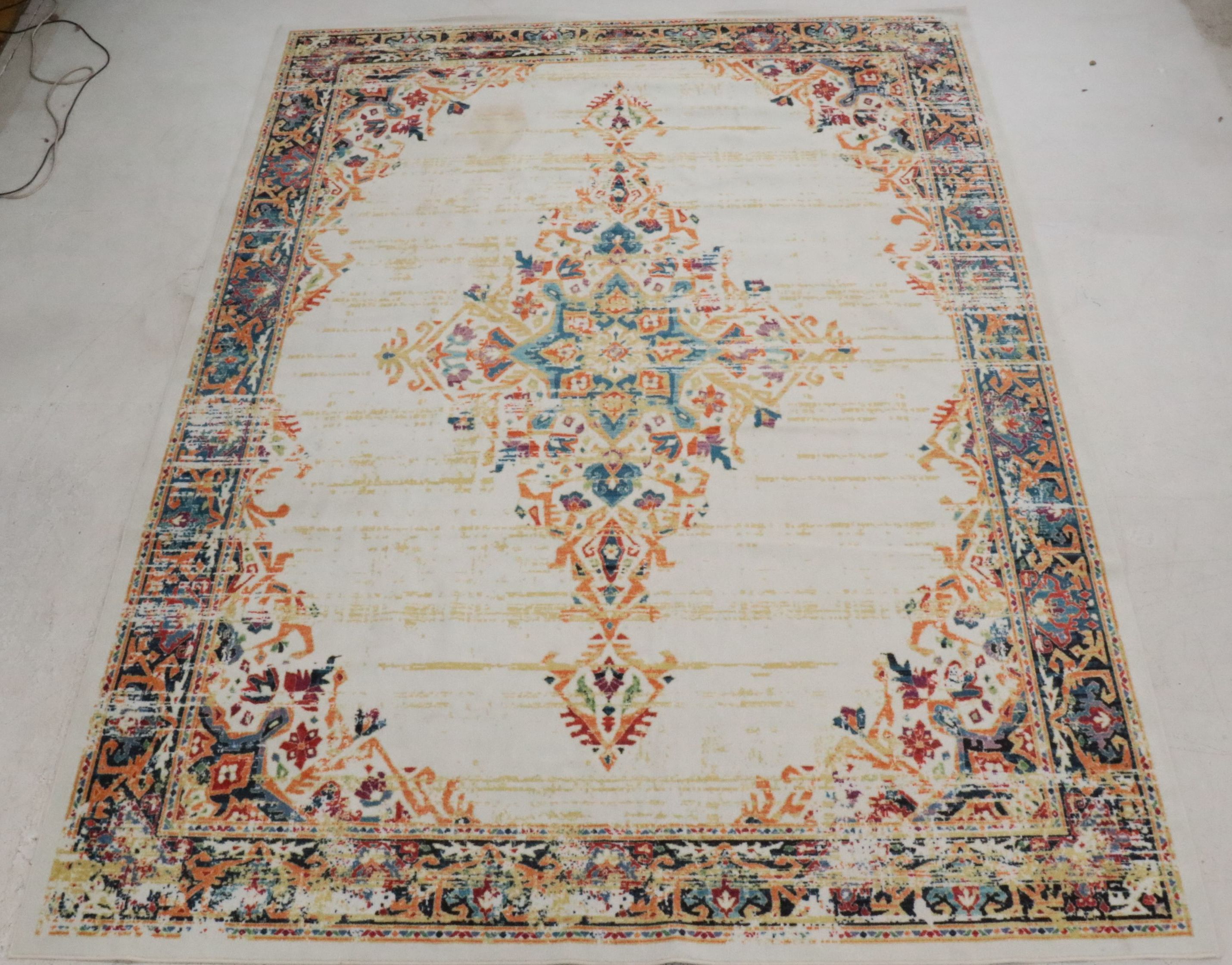 9'11 x 13'11 Machine Made and Printed Oriental Style Room Sized Rug