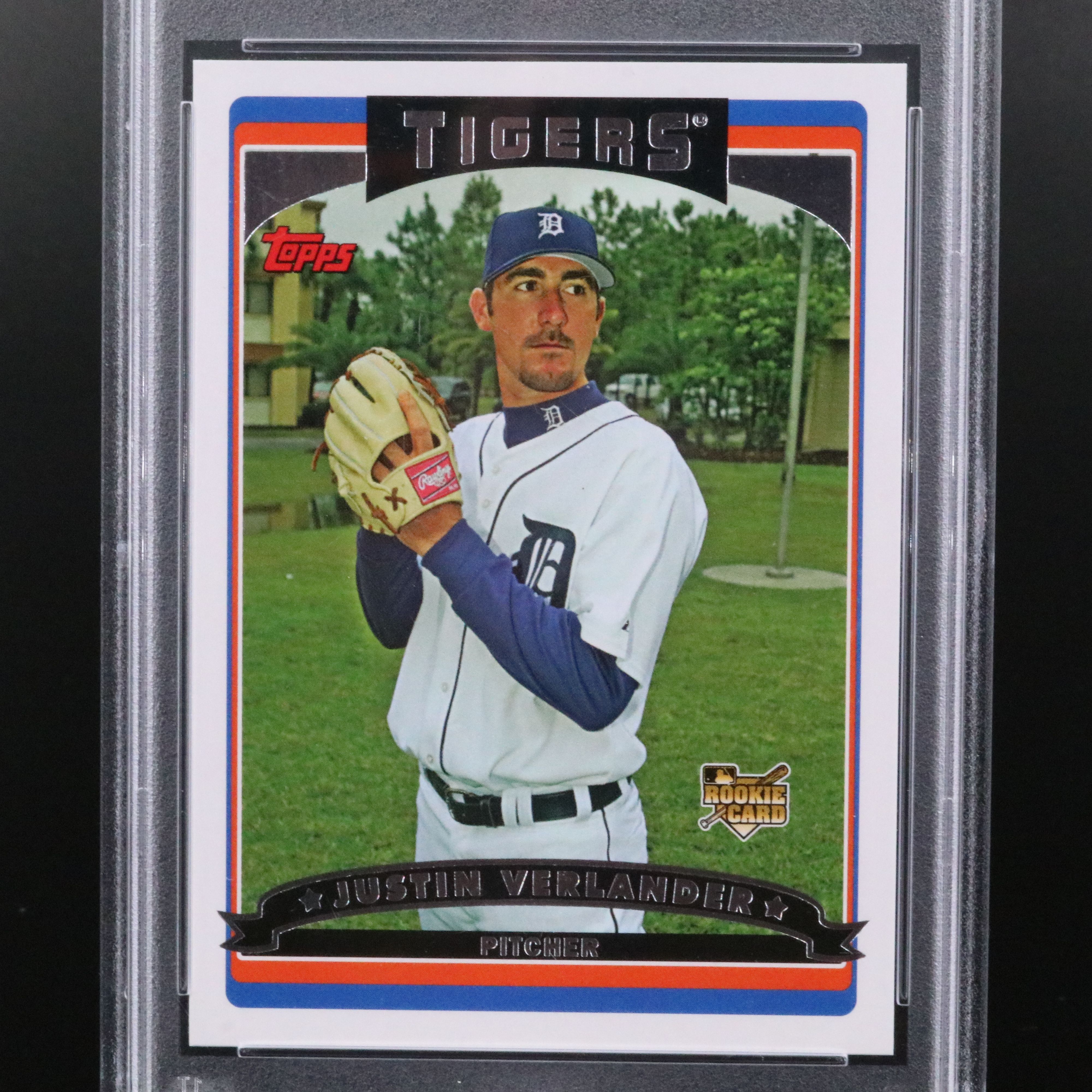 2006 Topps Justin Verlander Detroit Tigers Rookie Baseball Card Graded PSA 9