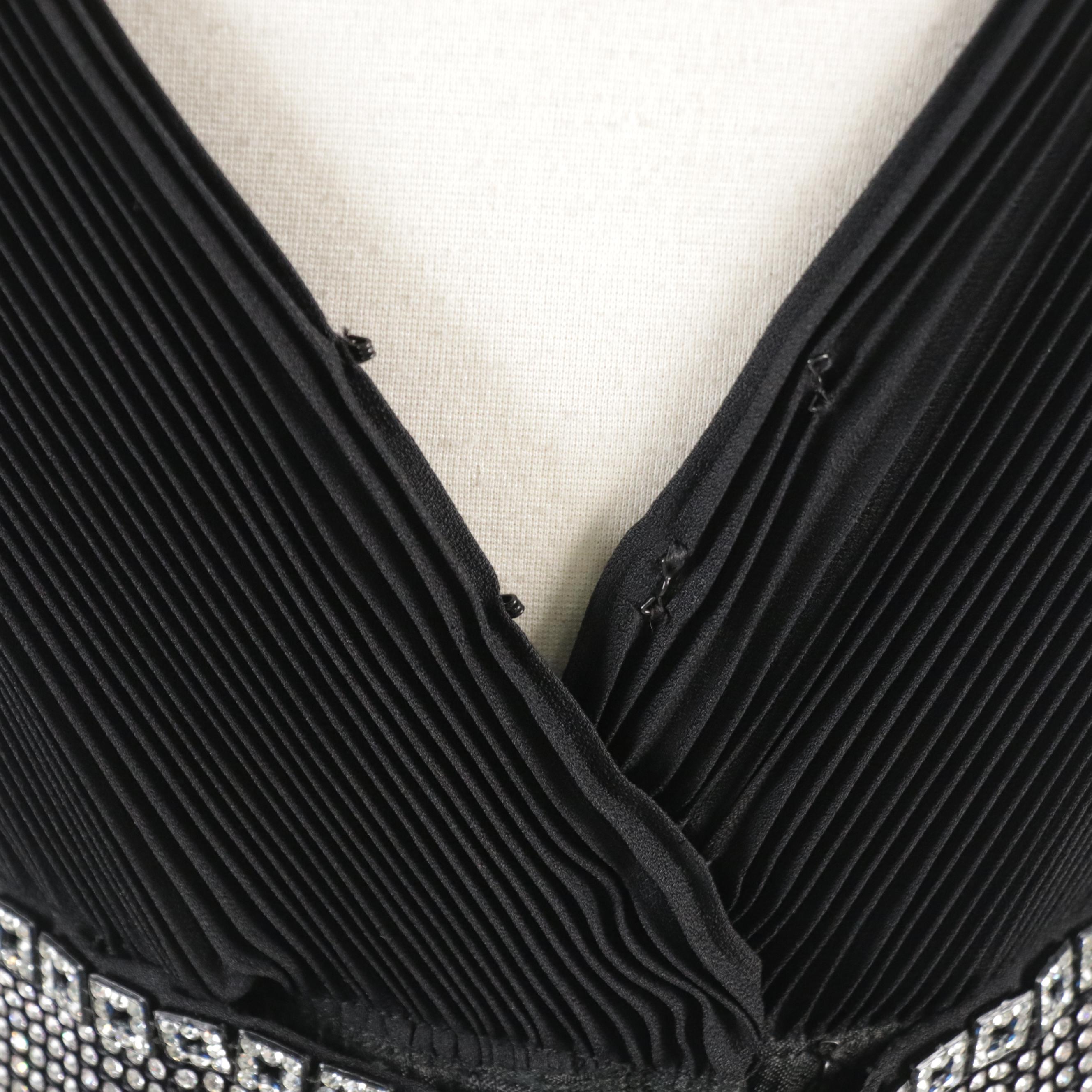 Pearl Kirsten Crystal Rhinestone Embellished Plissé Pleated Sleeveless Dress