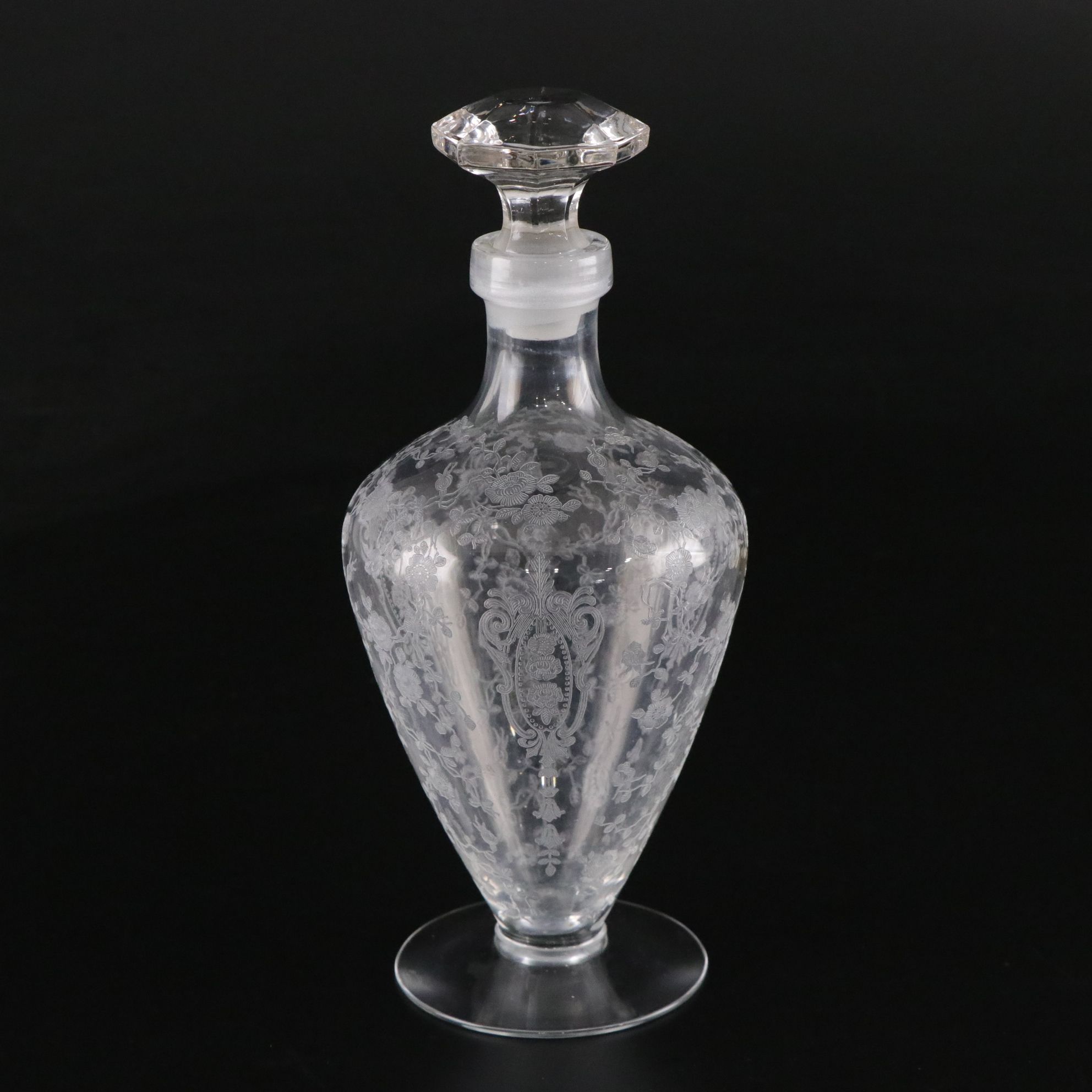 Cambridge "Rosepoint" Glass Decanter