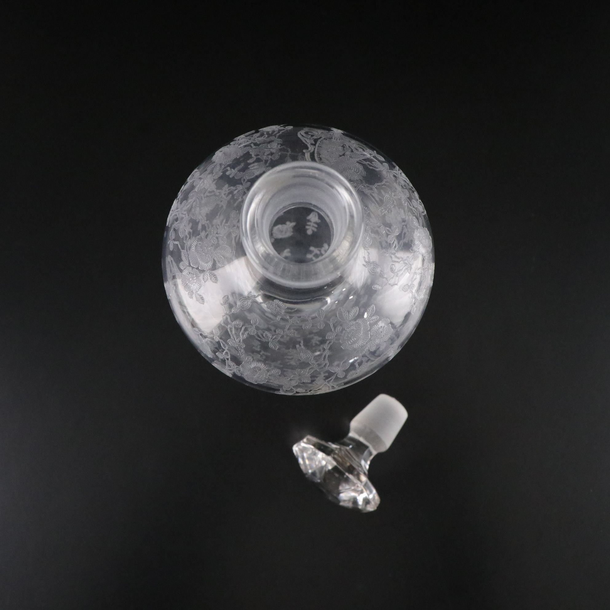 Cambridge "Rosepoint" Glass Decanter