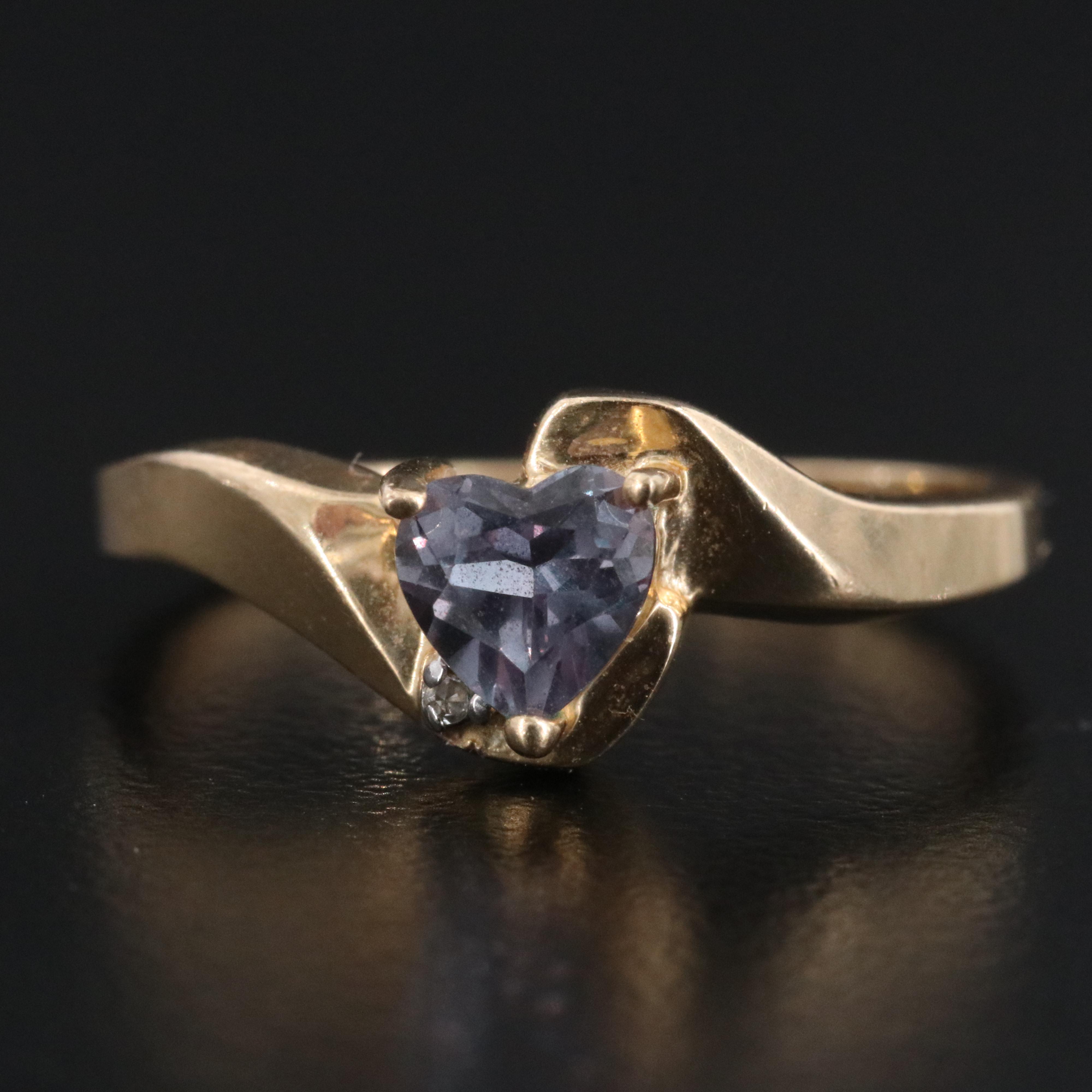 10K Color Change Sapphire Heart Ring with Diamond Accent