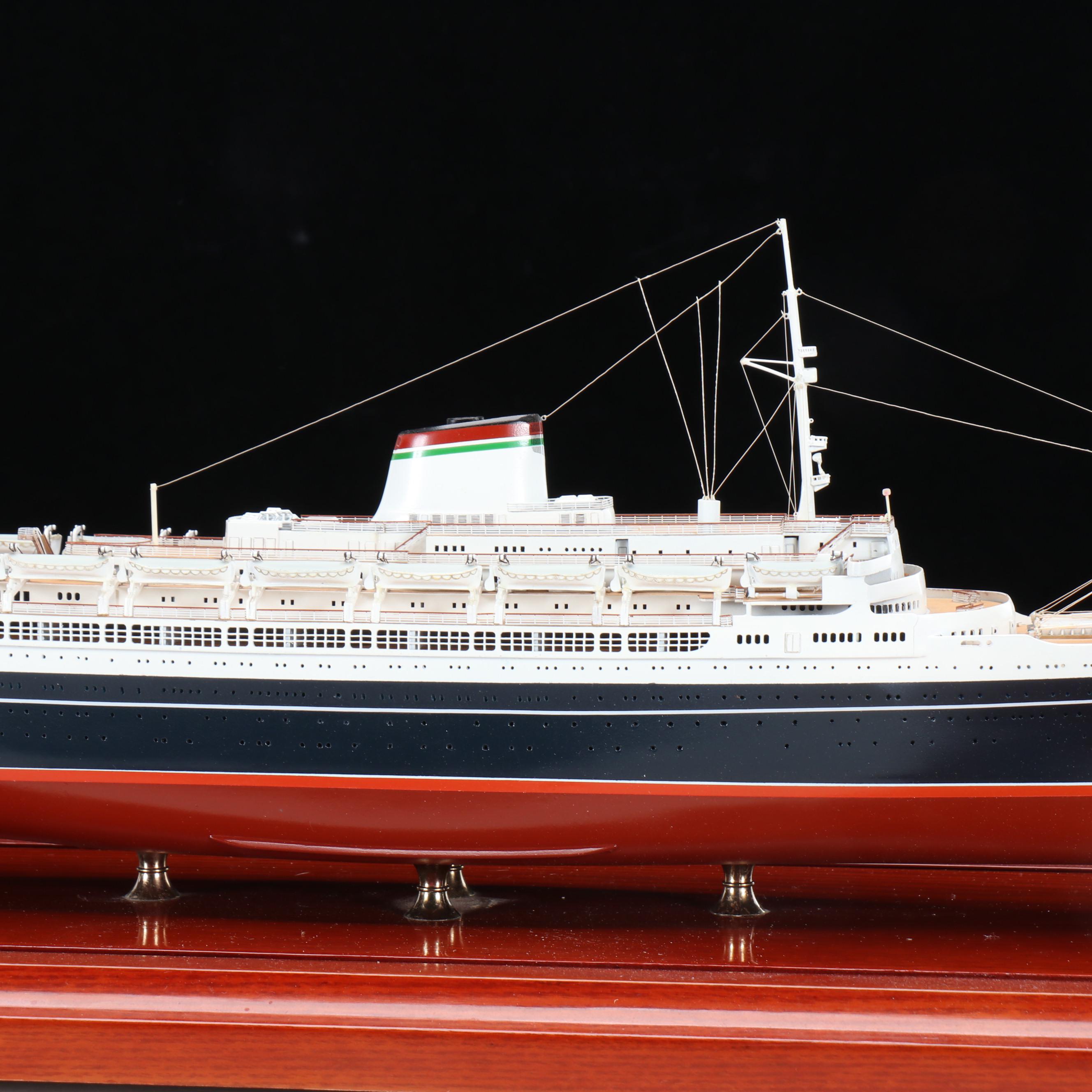 Maritime Replicas "S.S. Andrea Doria" 1:350 Scale Model Ship