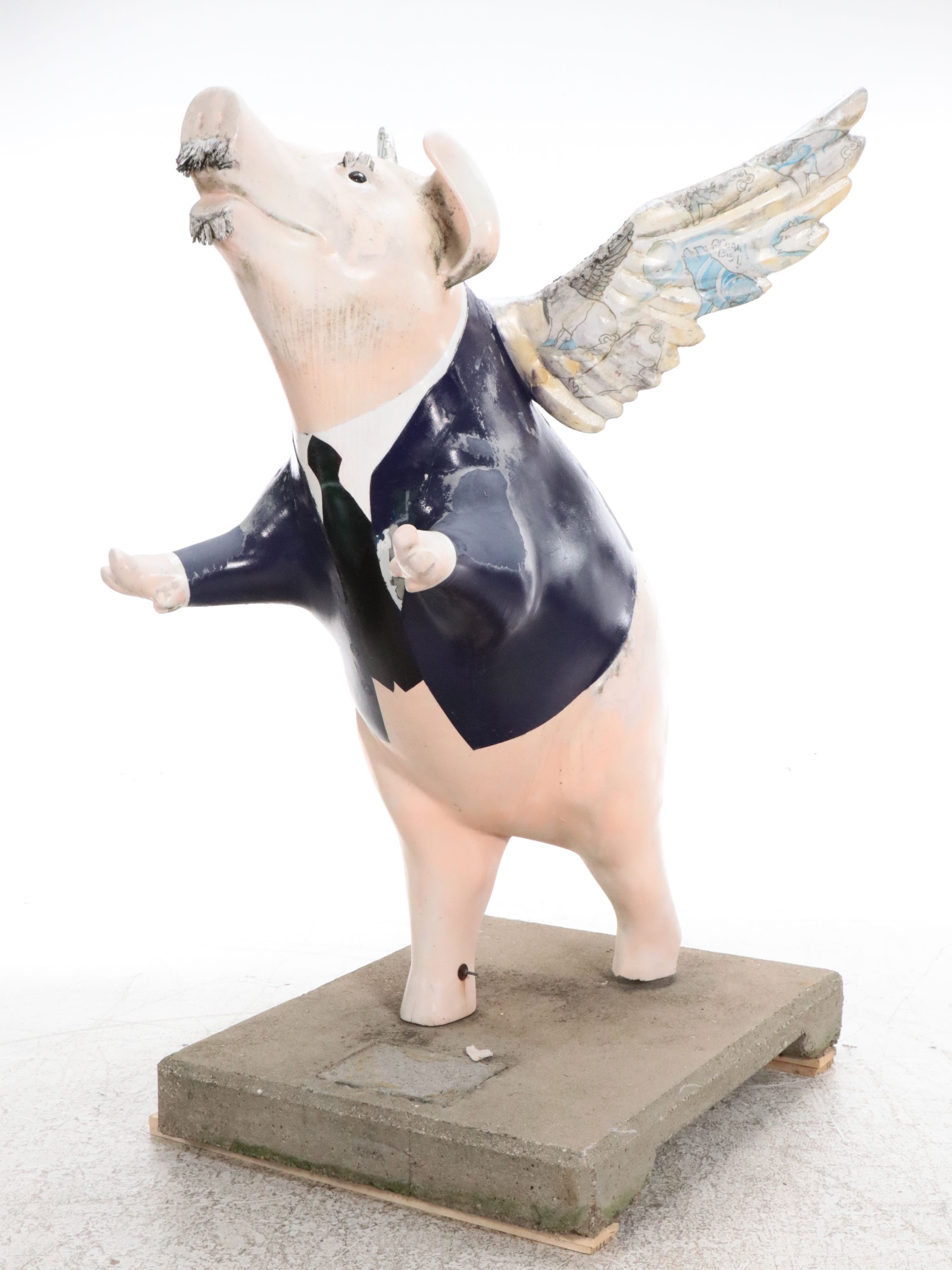 Cincinnati Big Pig Gig Style Flying Pig Statue with Business Attire