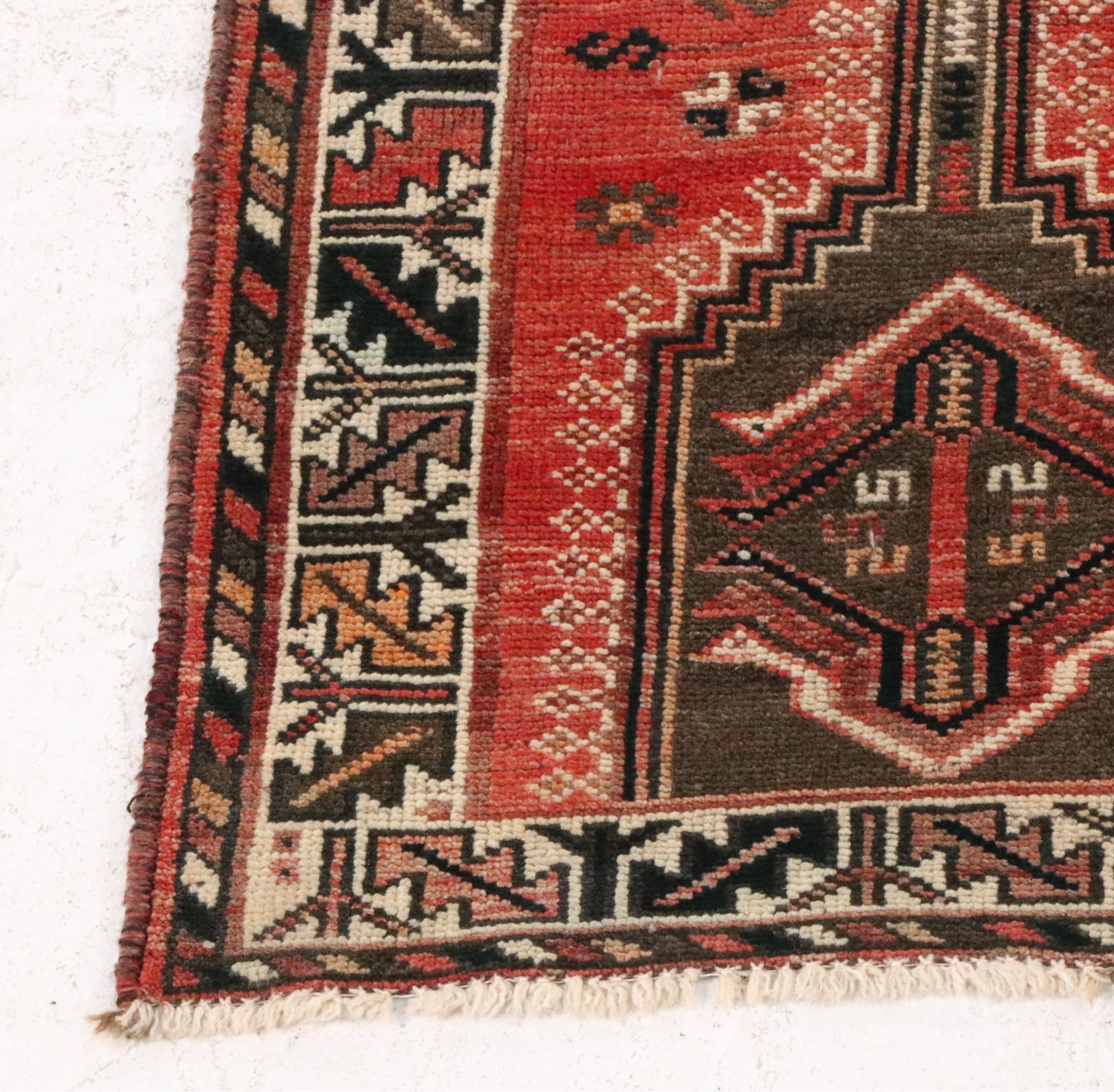 5' x 8'1 Hand-Knotted Persian Yalameh Area Rug