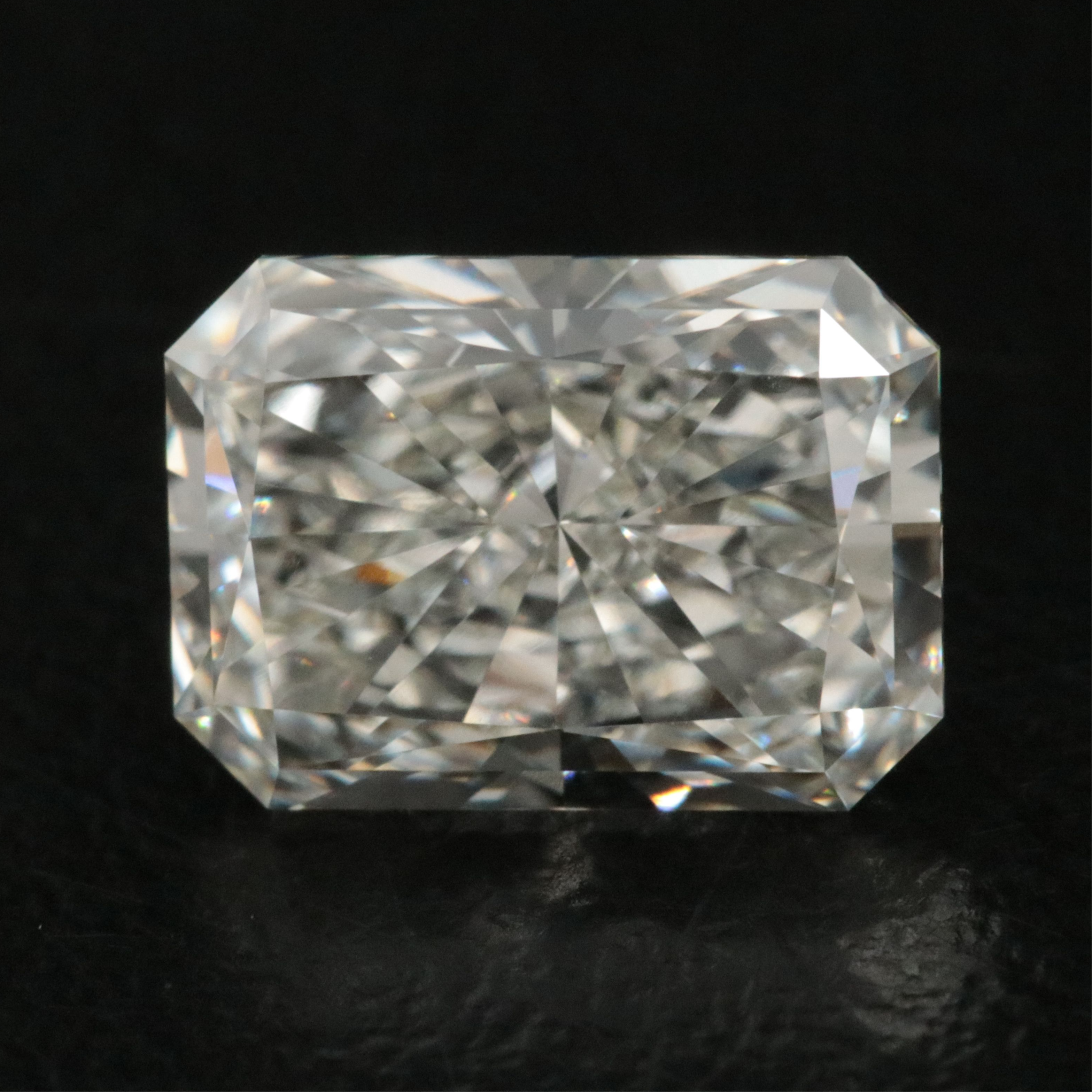 Loose 1.81 CT Lab Grown Diamond with IGI Report