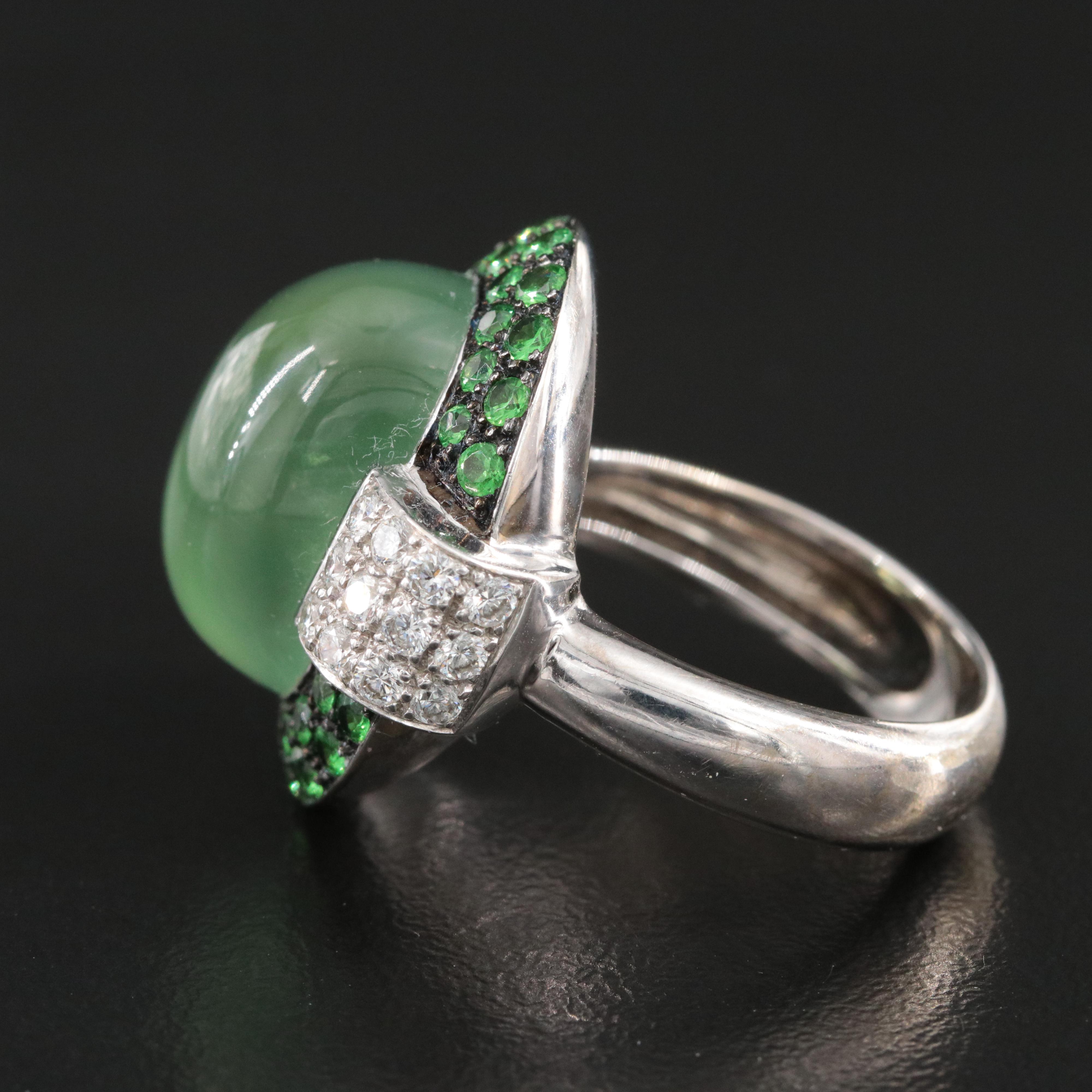 18K 12.00 CT Prehnite, Tsavorite and Pavé Diamond Ring
