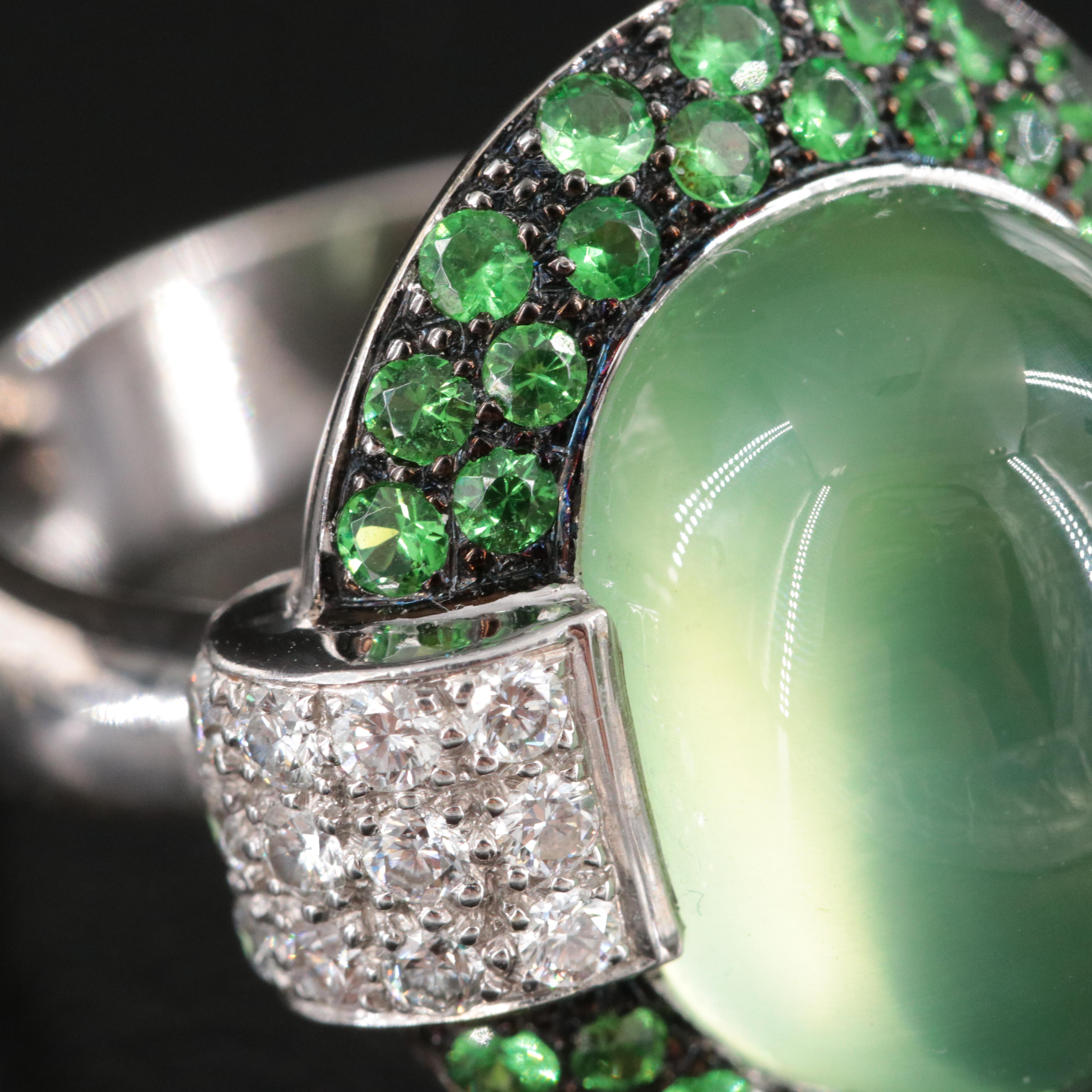 18K 12.00 CT Prehnite, Tsavorite and Pavé Diamond Ring