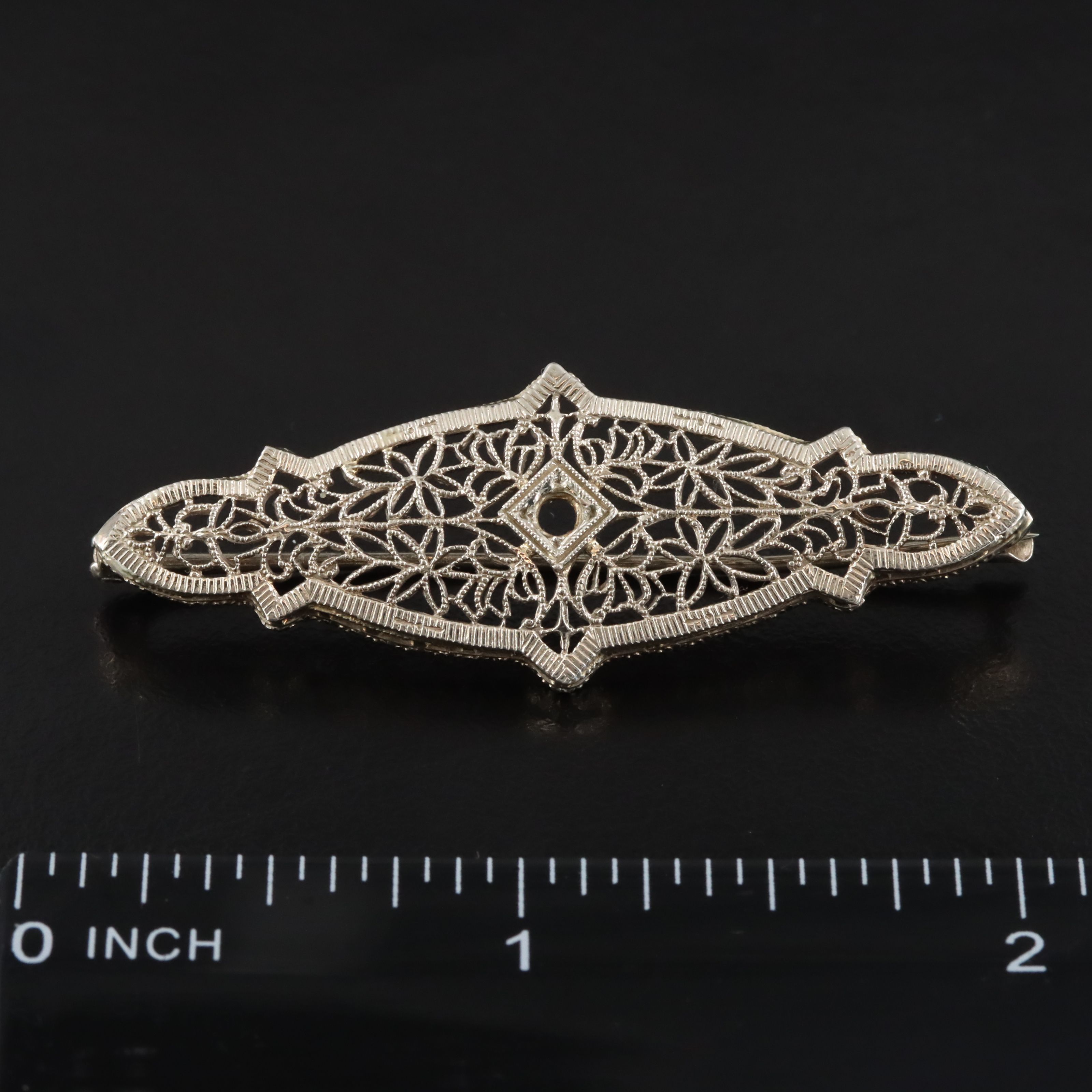Antique 14K Floral Latticework Brooch
