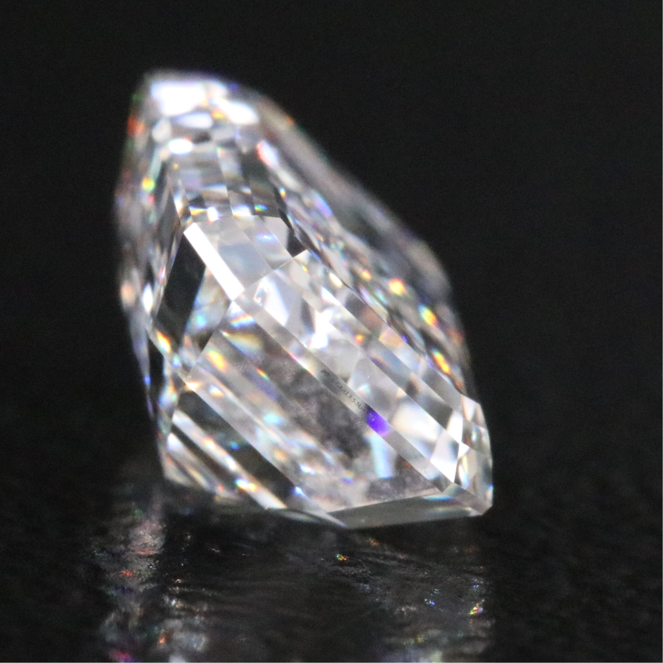 Loose 1.35 CT Lab Grown Diamond with IGI Report
