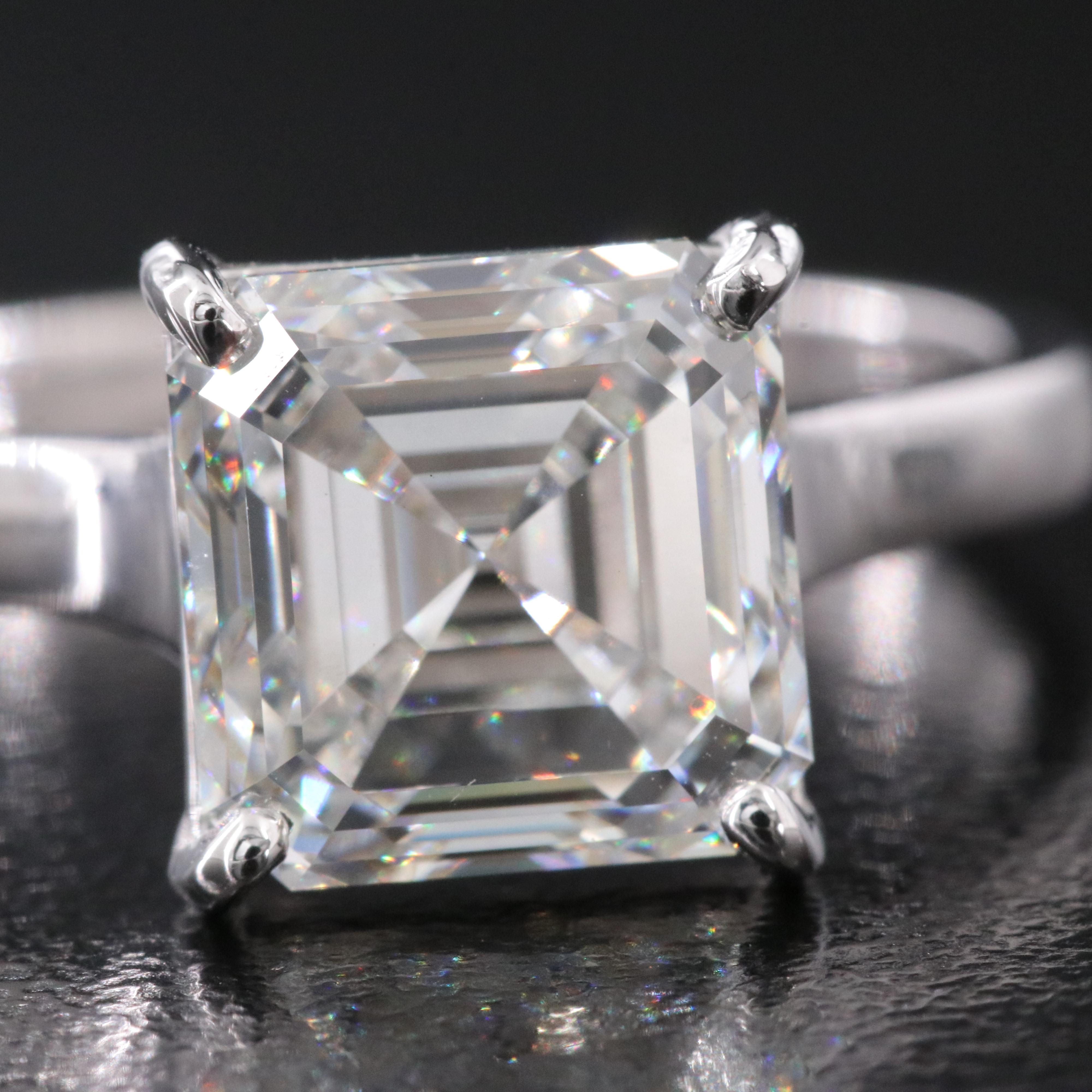 18K 4.09 CT Lab Grown Diamond Solitaire Ring with IGI Report