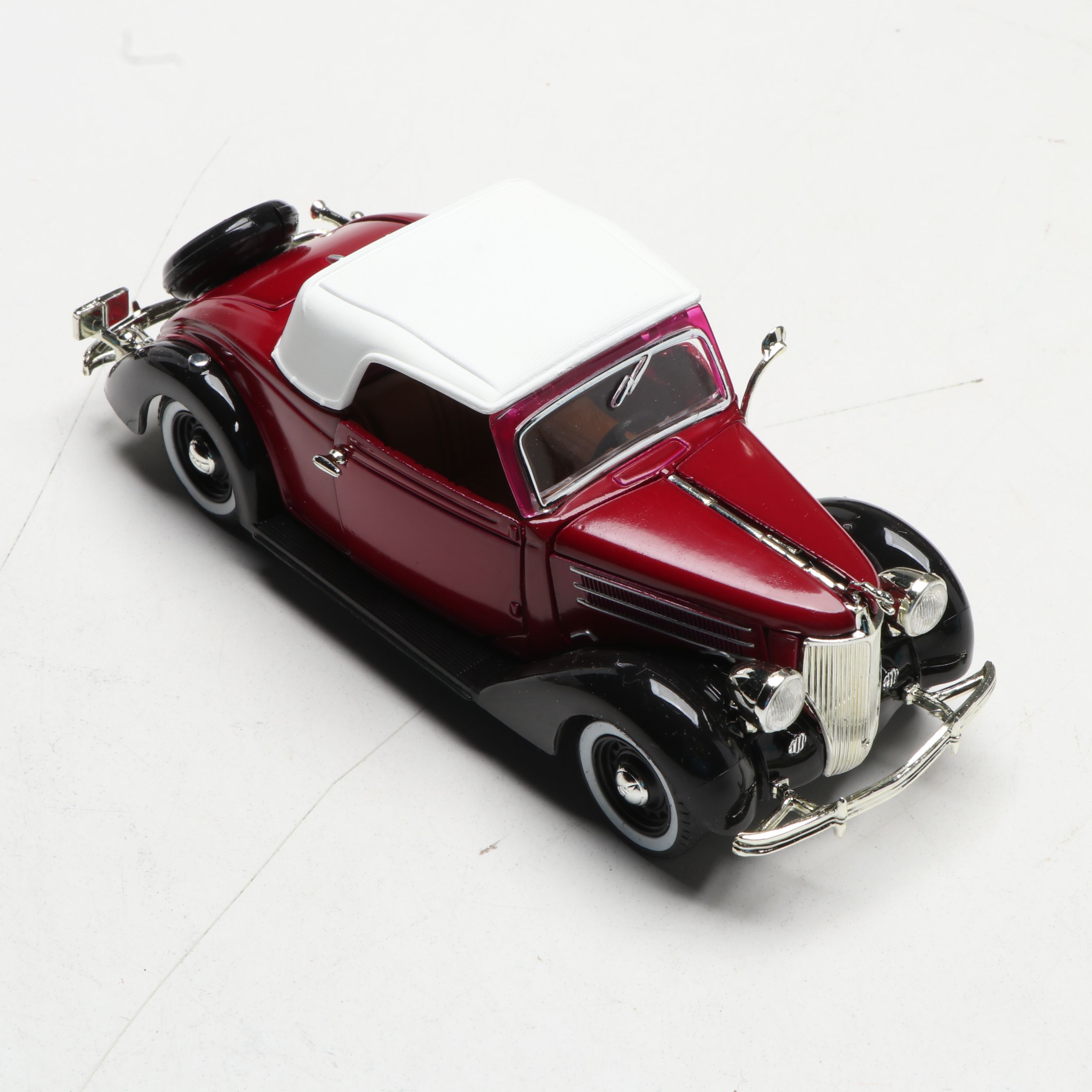 U.S. Coast Guard Remote Control Boat with Model Ship USS Monitor